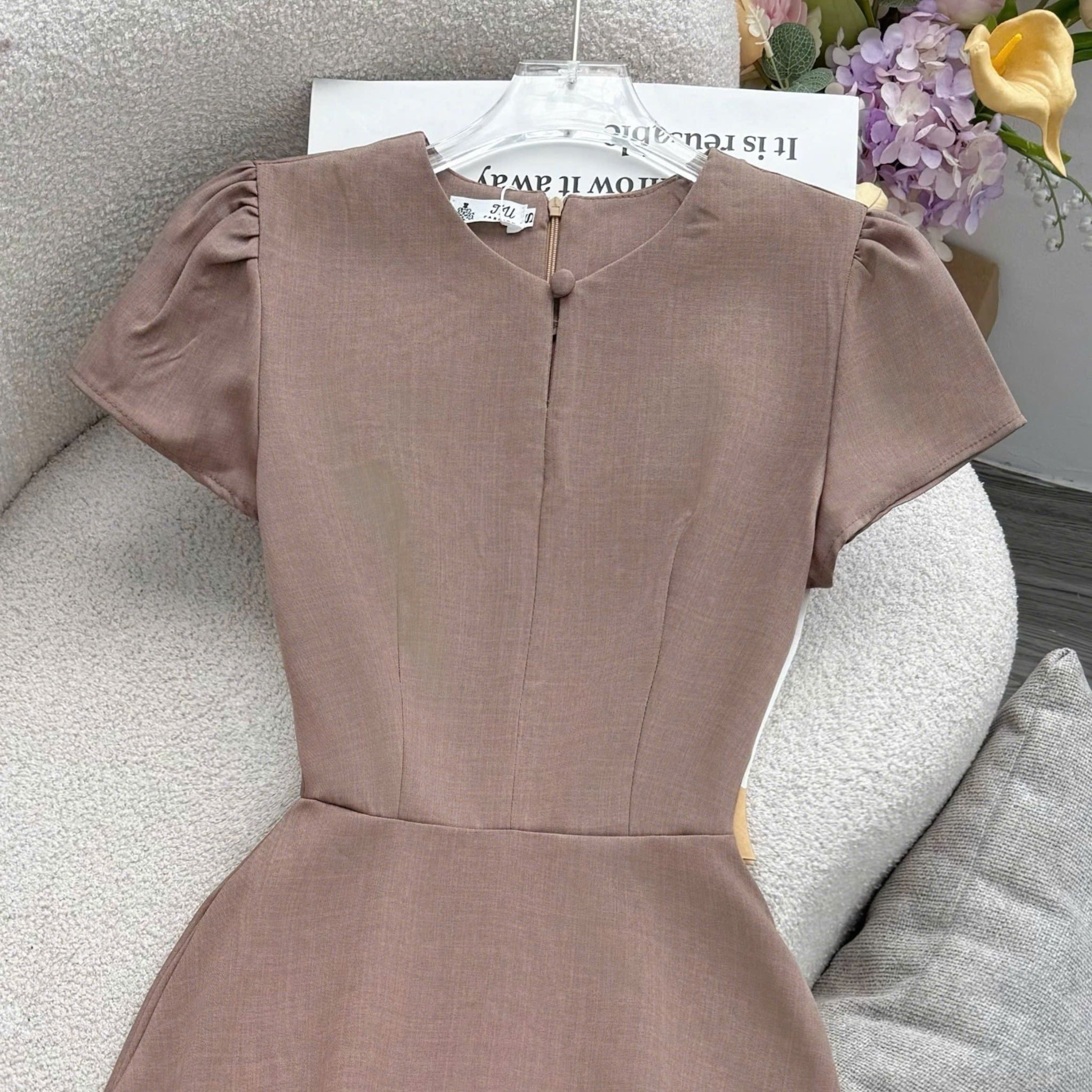 Đầm Thiết Kế Cổ Tròn Dáng Xòe Nhẹ Nhàng Công Sở TuTu Store Mã D1622