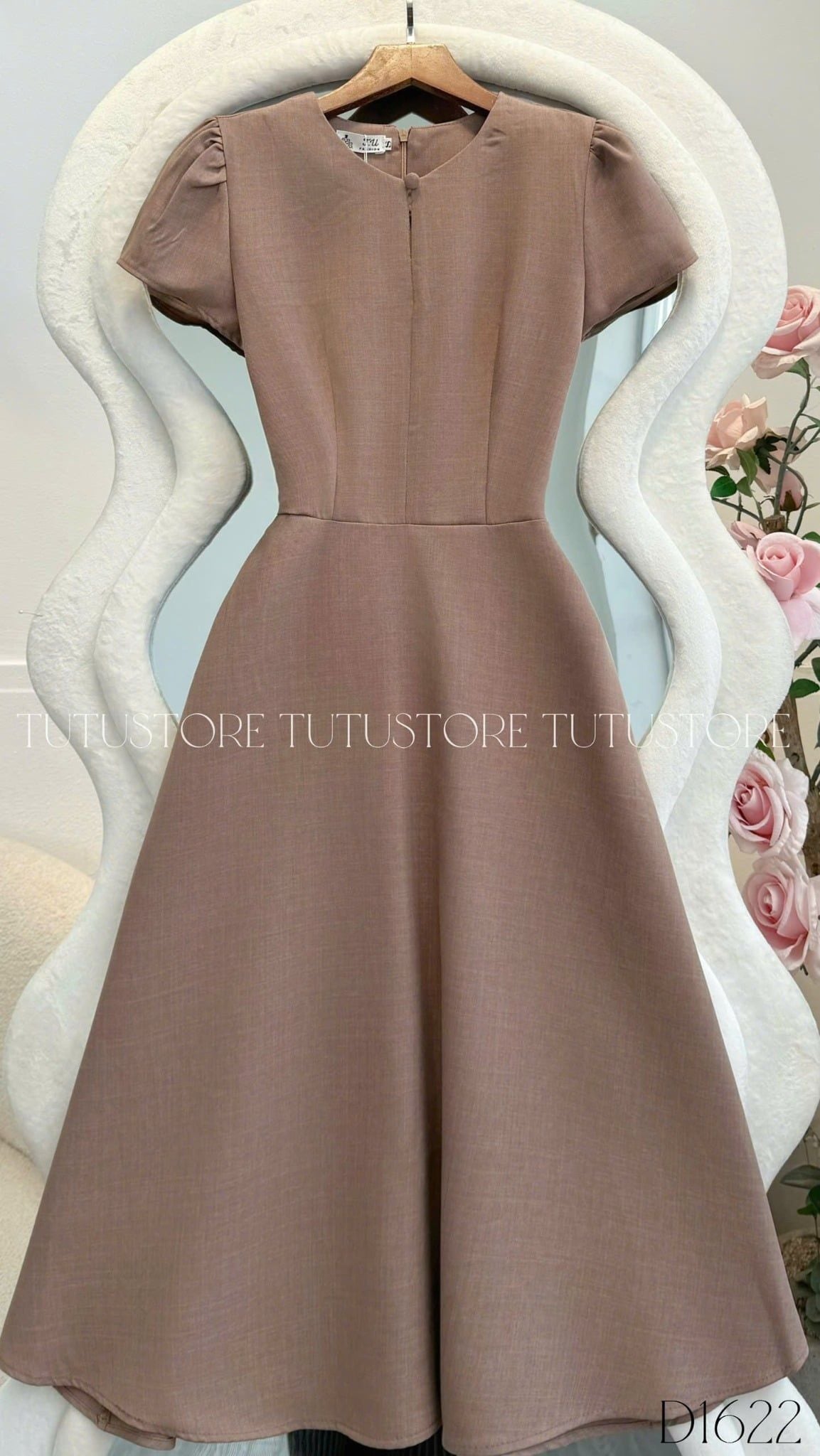 Đầm Thiết Kế Cổ Tròn Dáng Xòe Nhẹ Nhàng Công Sở TuTu Store Mã D1622