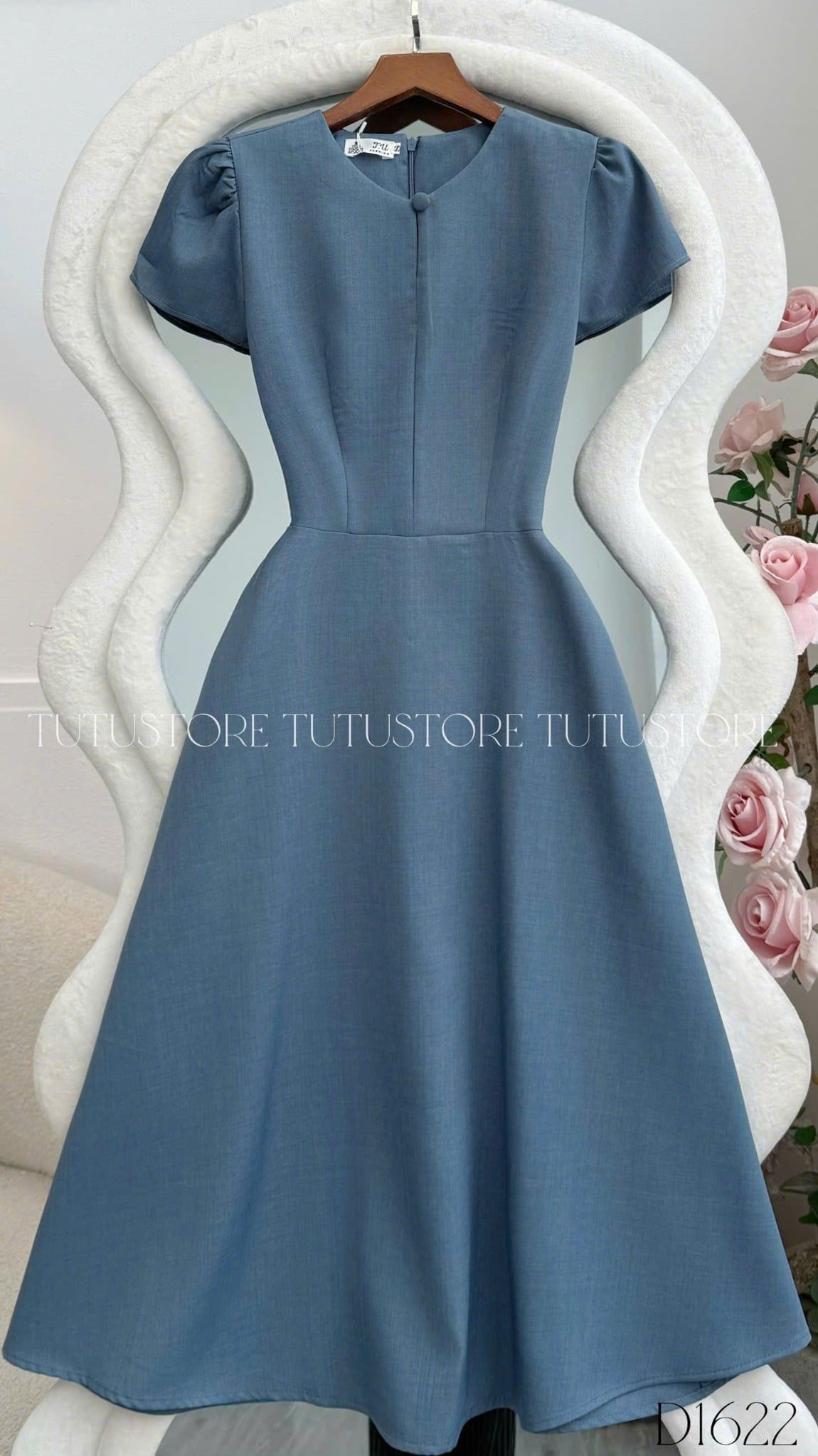 Đầm Thiết Kế Cổ Tròn Dáng Xòe Nhẹ Nhàng Công Sở TuTu Store Mã D1622