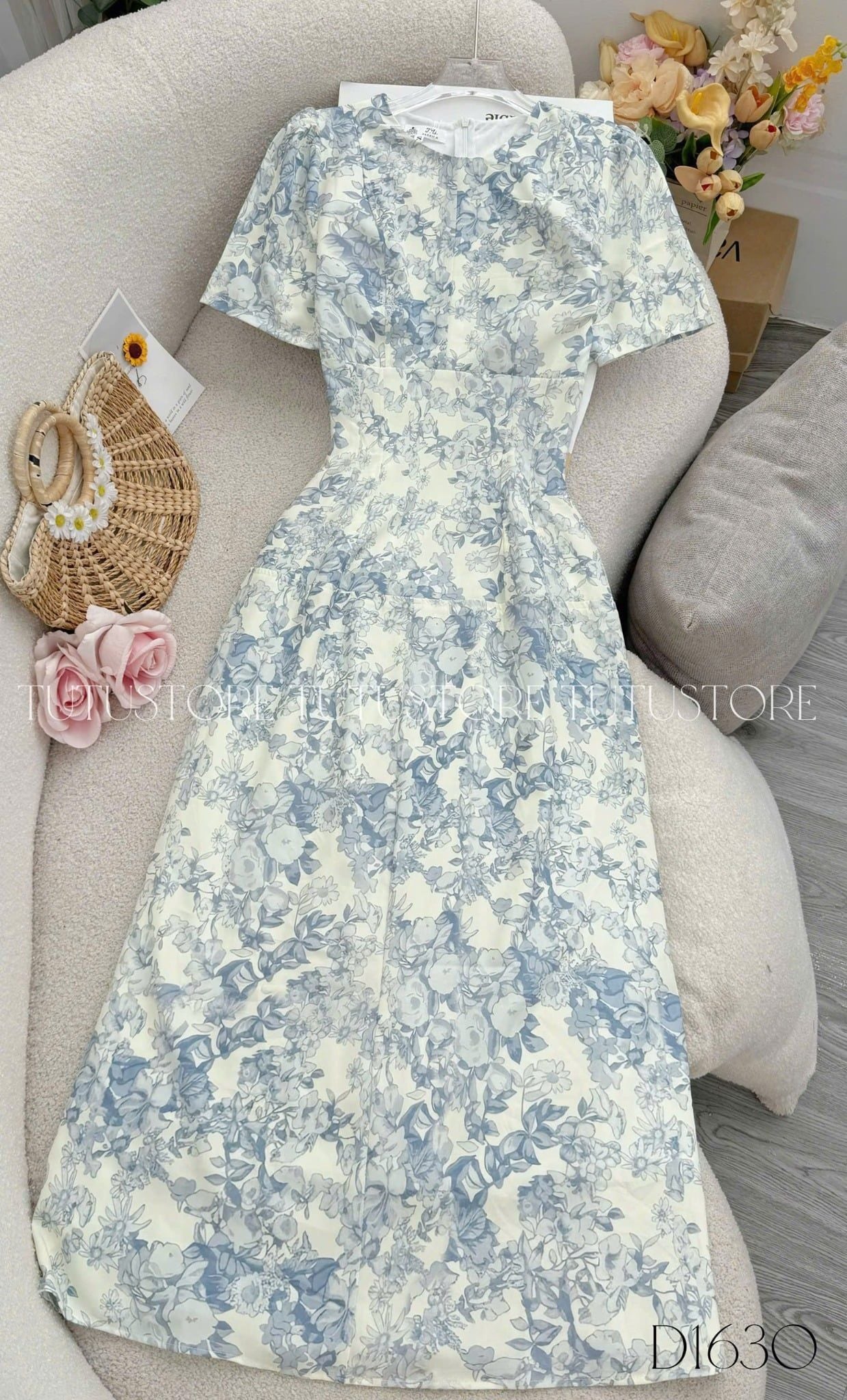 Đầm Thiết Kế Cổ Tròn Dáng Dài Đi Chơi TuTu Store Mã D1630