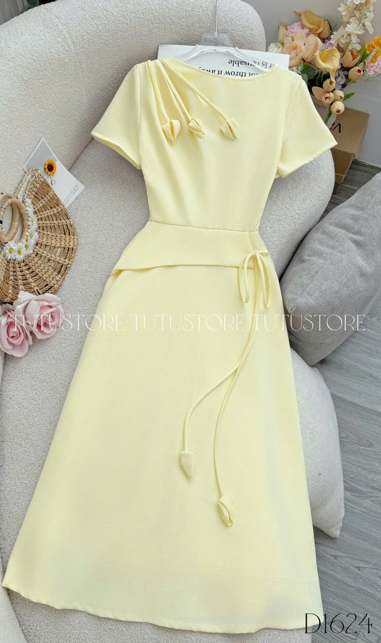 Đầm Thiết Kế Kiểu Hoa Nổi Dáng Dài Đi Tiệc TuTu Store Mã D1624