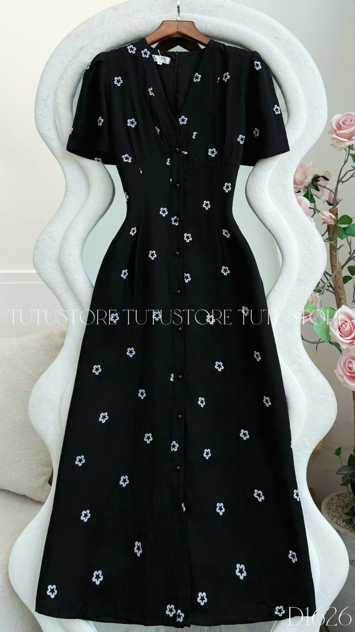Đầm Xinh Thiết Kế Cổ Tim Hoa Nhí Dáng Dài Đi Chơi TuTu Store Mã D1626