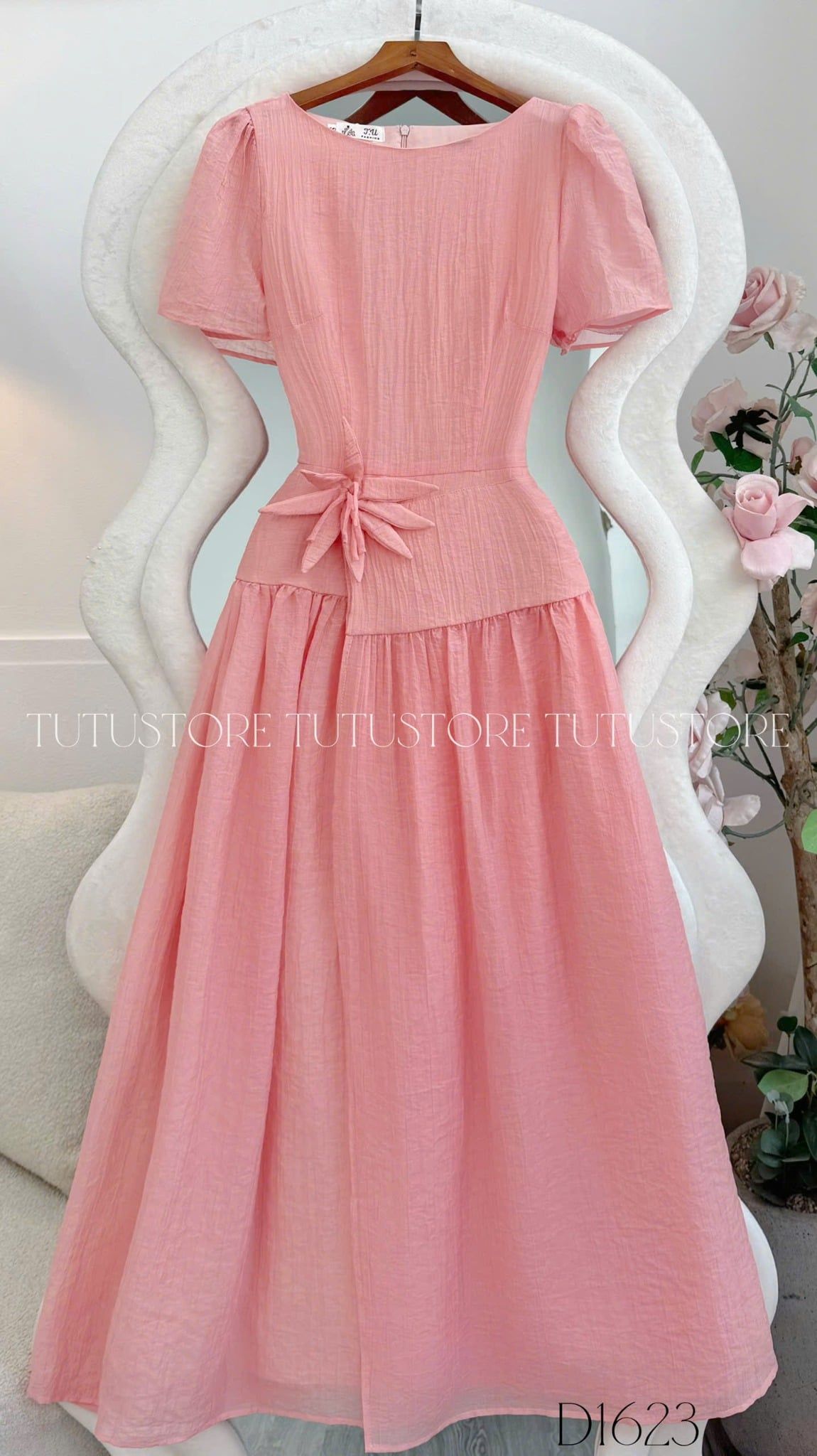 Đầm Xinh Thiết Kế Cổ Tròn Dáng Dài Nhẹ Nhàng Đi Chơi TuTu Store Mã D1623