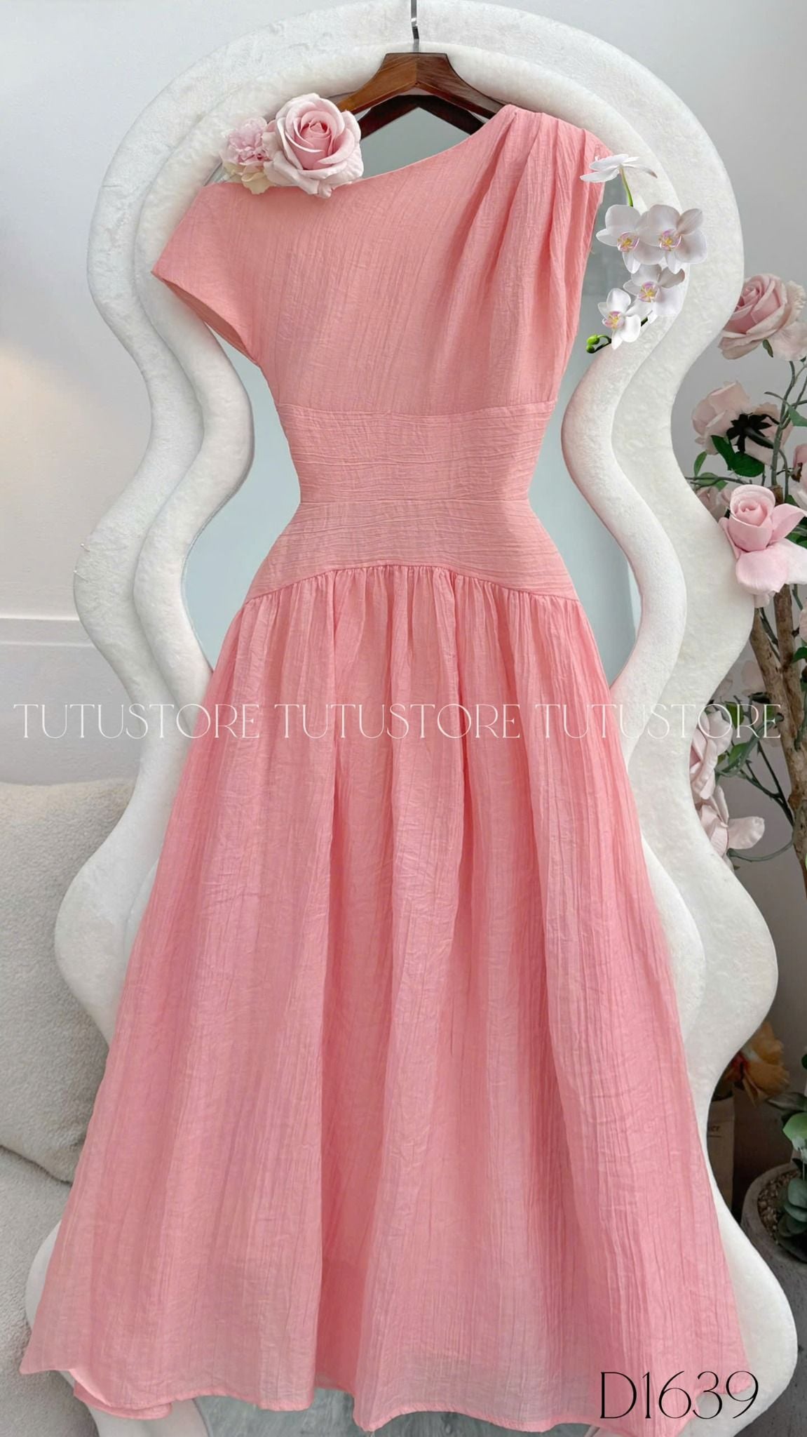 Đầm Thiết Kế Lệch Vai Dáng Xòe Nhẹ Nhàng Đi Chơi TuTu Store Mã D1639