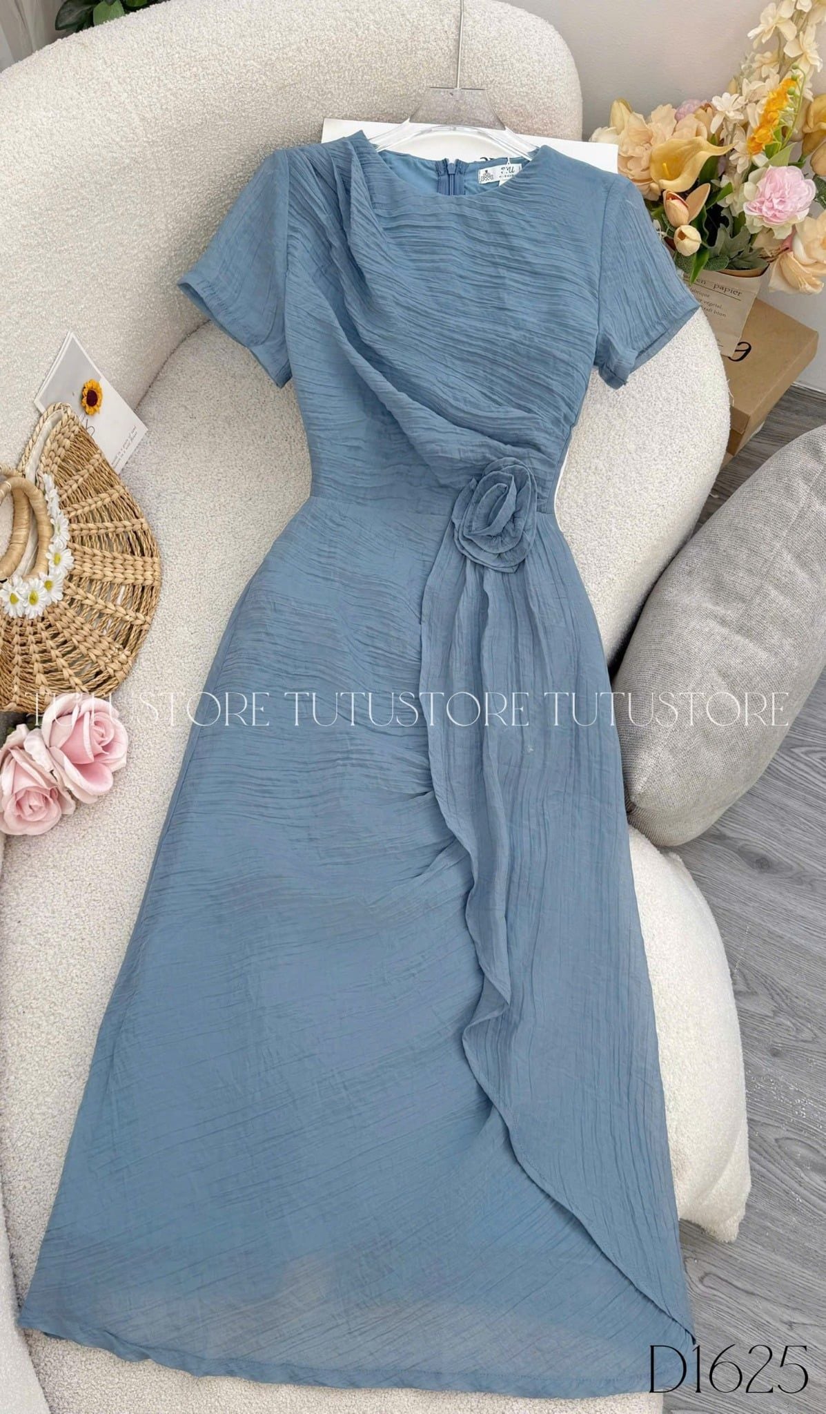 Đầm Thiết Kế Cổ Tròn Nhẹ Nhàng Đi Chơi TuTu Store Mã D1625