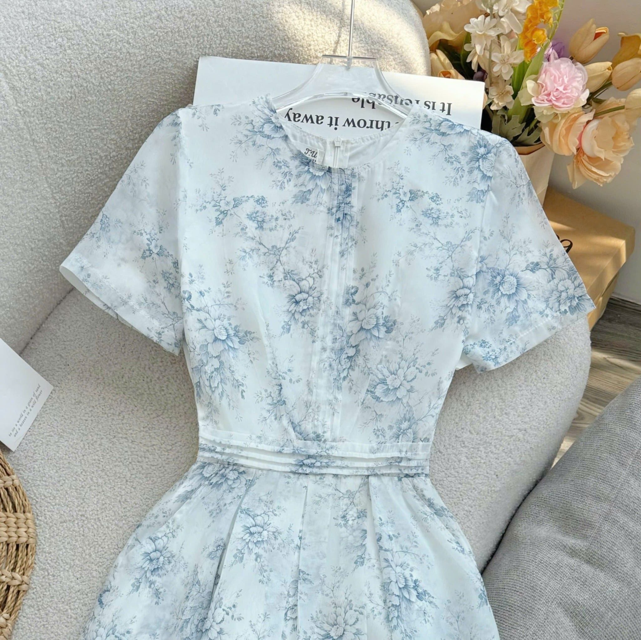 Đầm Thiết Kế Cổ Tròn Dáng Xòe Đi Chơi TuTu Store Mã D1636