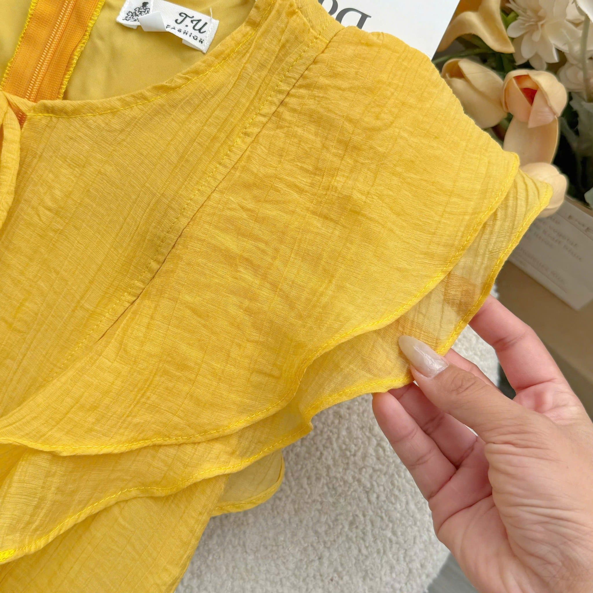 Đầm Thiết Kế Cổ Tròn Bèo Vai Dáng Xòe Tiểu Thư TuTu Store Mã D1640