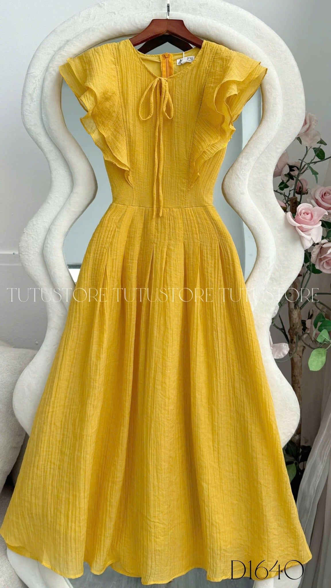 Đầm Thiết Kế Cổ Tròn Bèo Vai Dáng Xòe Tiểu Thư TuTu Store Mã D1640