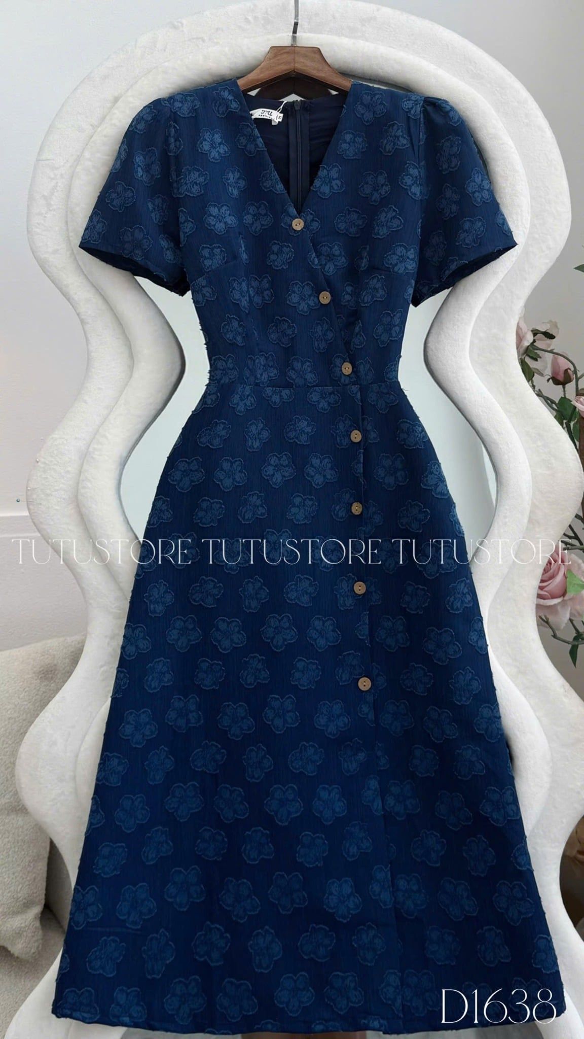 Đầm Thiết Kế Cổ Chữ V Dáng Chữ A Đi Chơi TuTu Store Mã D1638