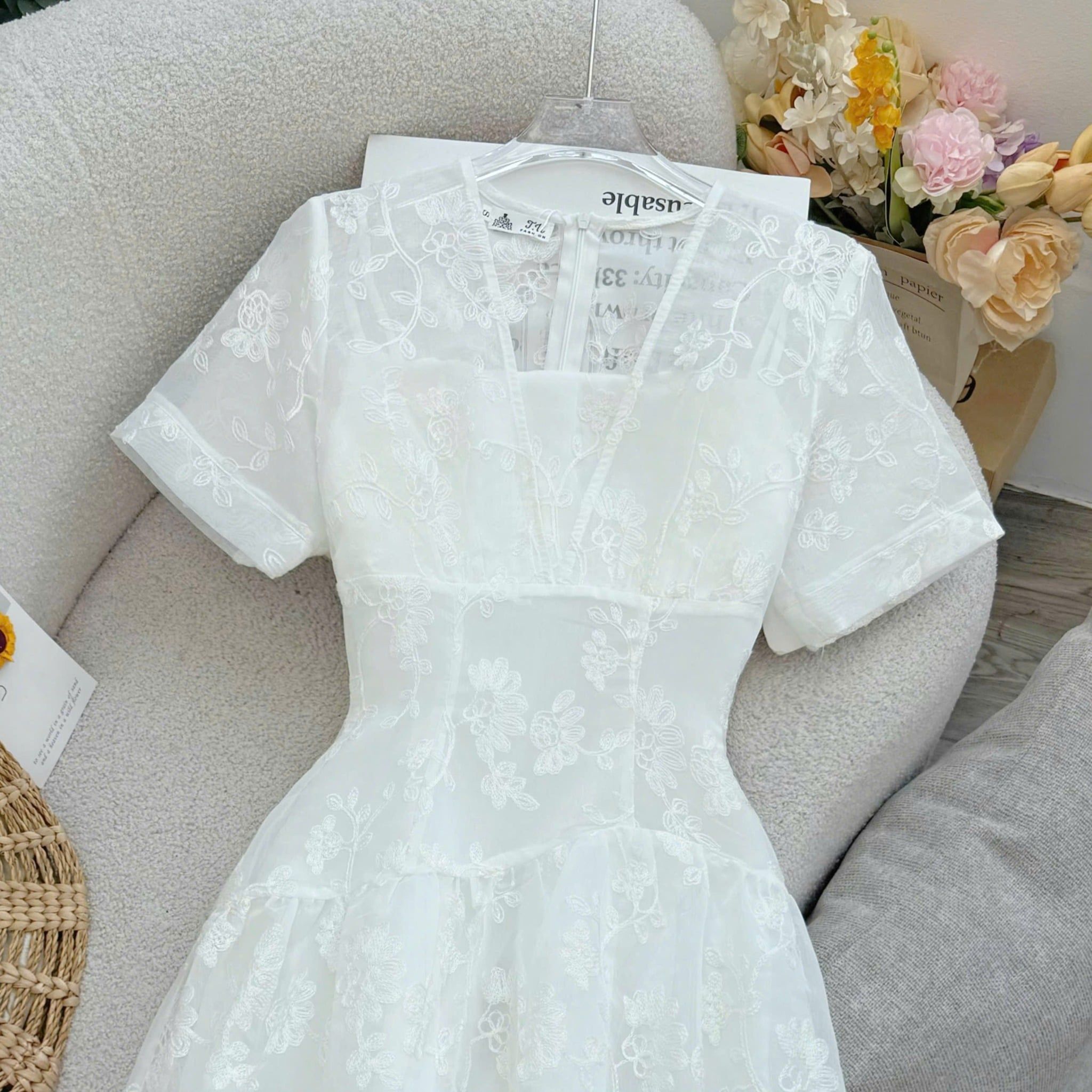 Đầm Xinh Thiết Kế Cổ Tim Dáng Xòe Nhẹ Nhàng Tiểu Thư TuTu Store Mã D1646