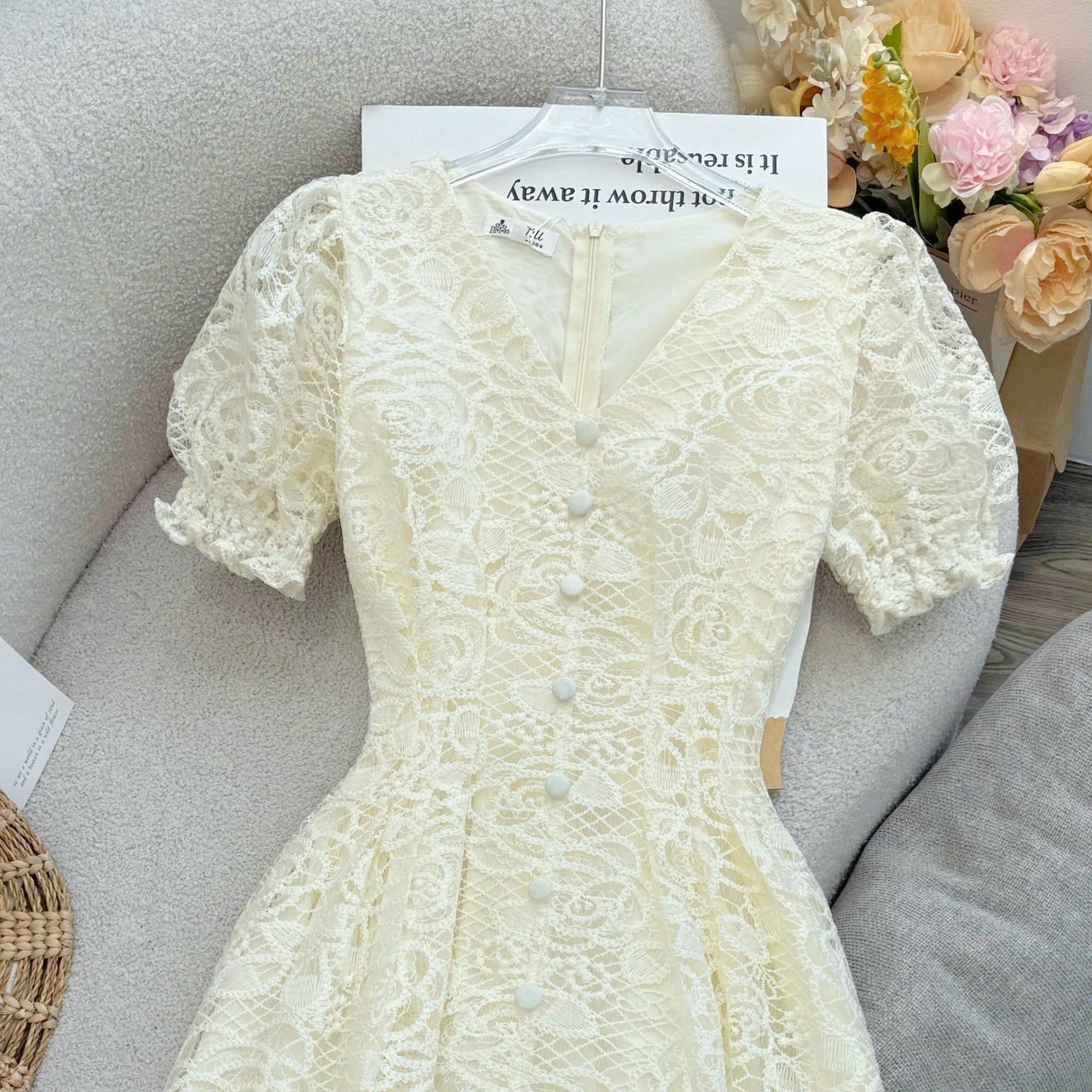 Đầm Thiết Kế Cổ Tim Dáng Xòe Đi Chơi TuTu Store Mã D1656