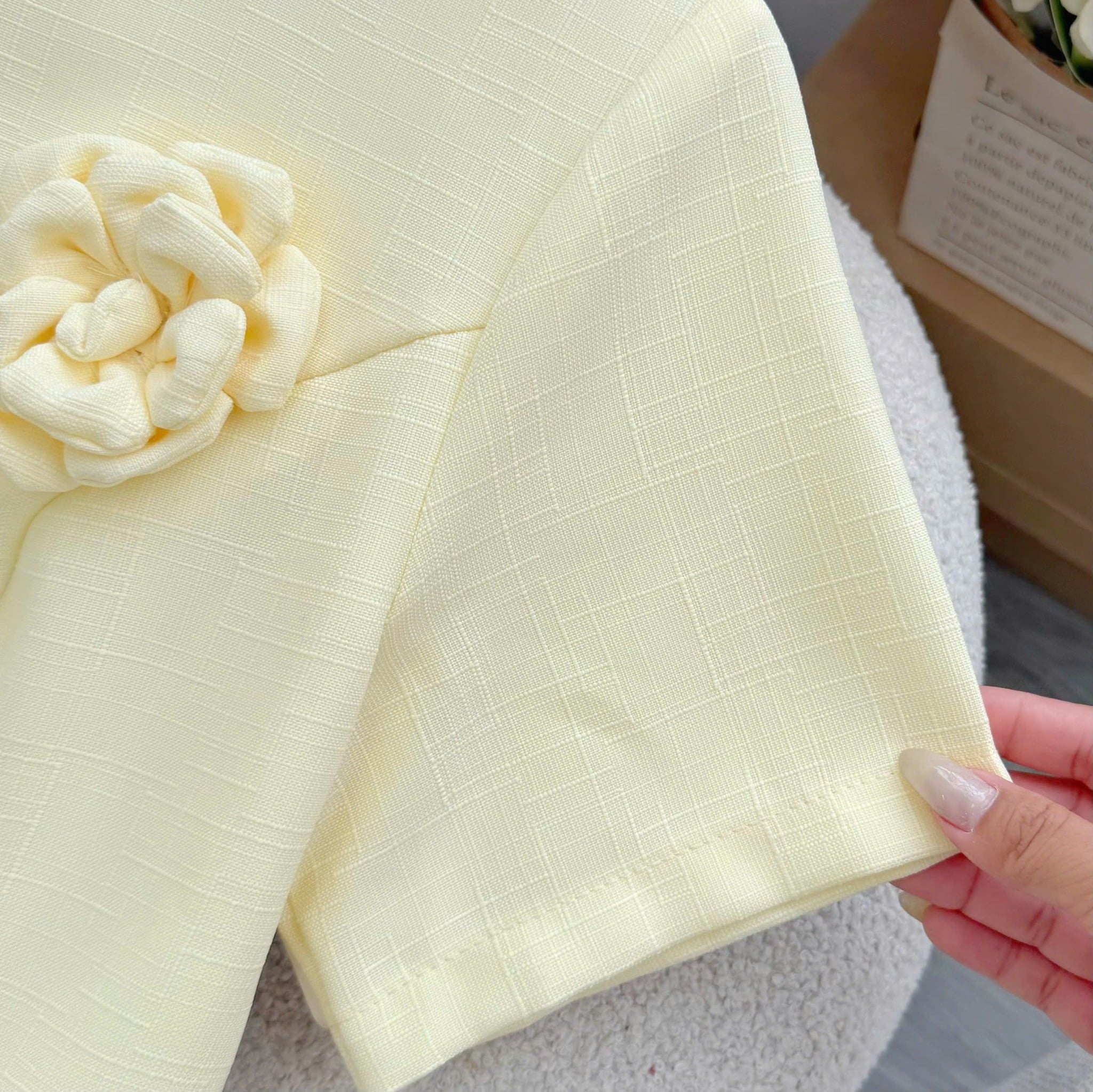 Đầm Thiết Kế Cổ Tròn Đính Hoa Dáng Ngắn Đi Tiệc TuTu Store Mã D1649