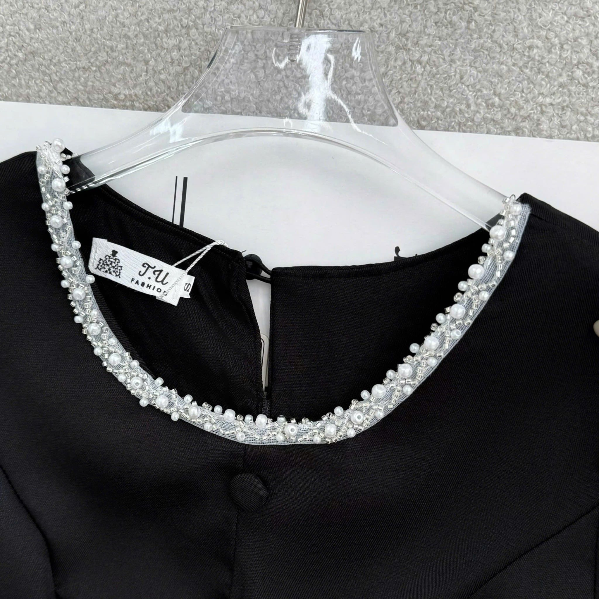 Áo Kiểu Thiết Kế Cổ Đính Hạt Dáng Peplum Công Sở TuTu Store Mã AS663