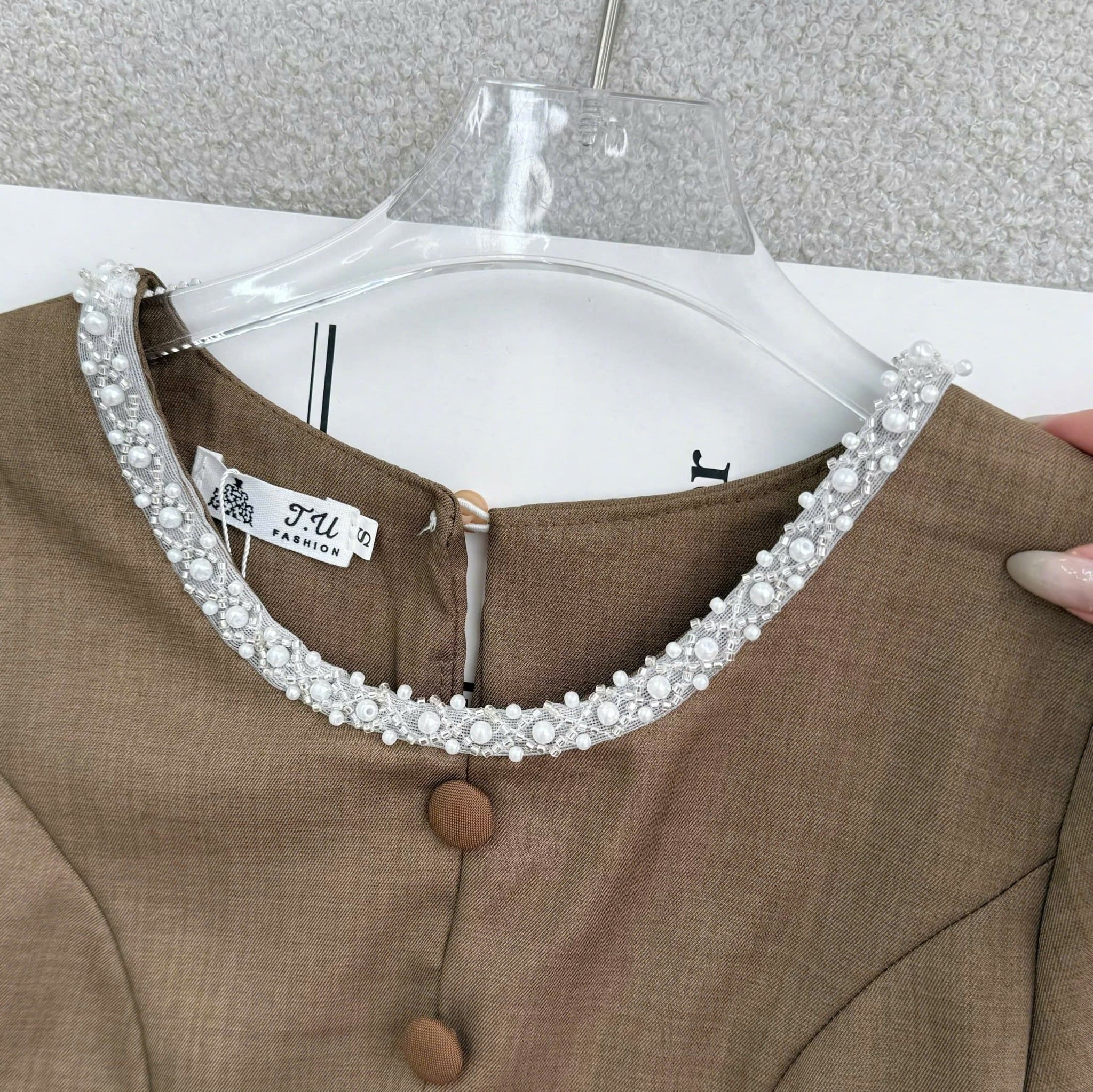Áo Kiểu Thiết Kế Cổ Đính Hạt Dáng Peplum Công Sở TuTu Store Mã AS663