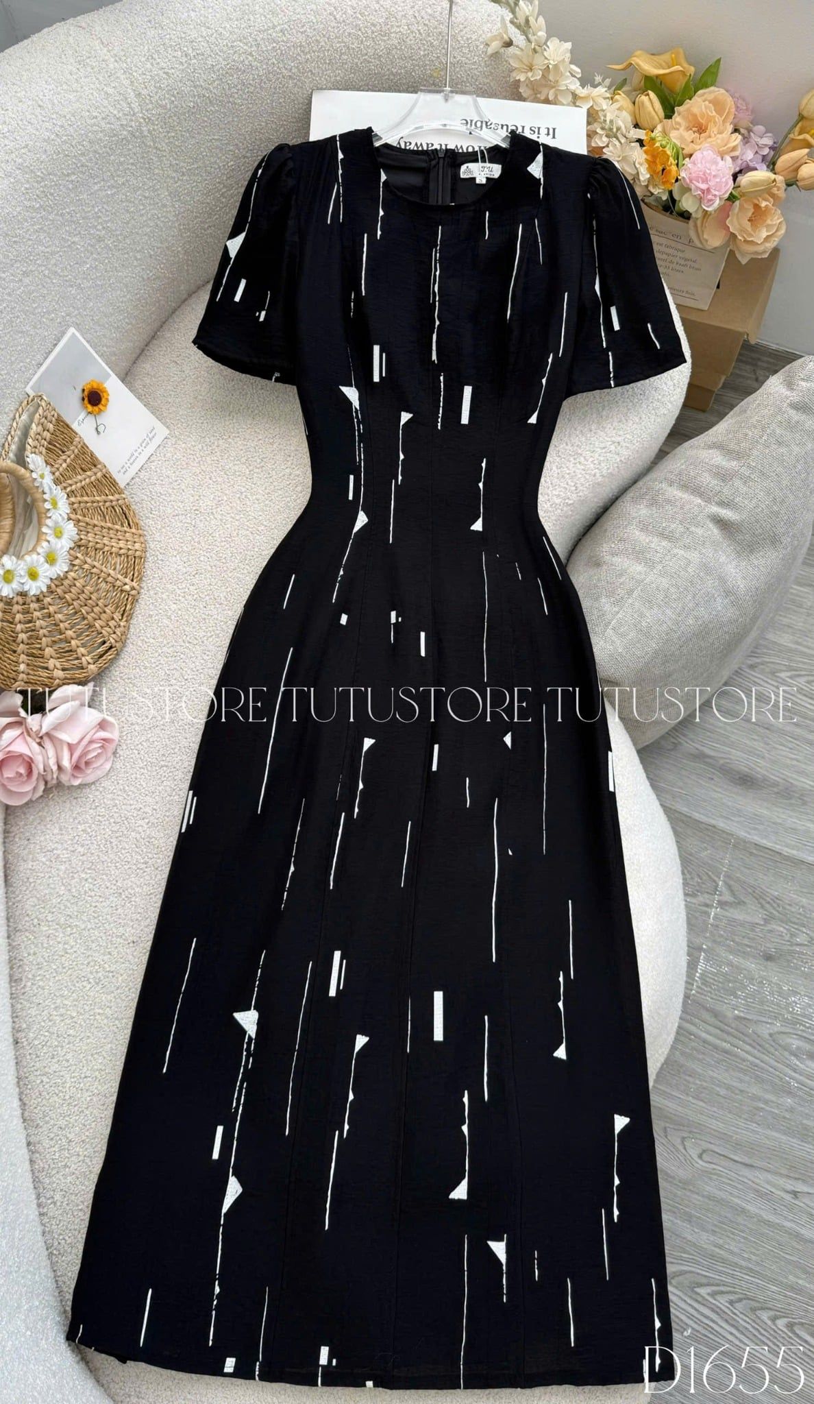 Đầm Thiết Kế Dáng Chữ A Tay Bồng Đi Tiệc TuTu Store Mã D1655