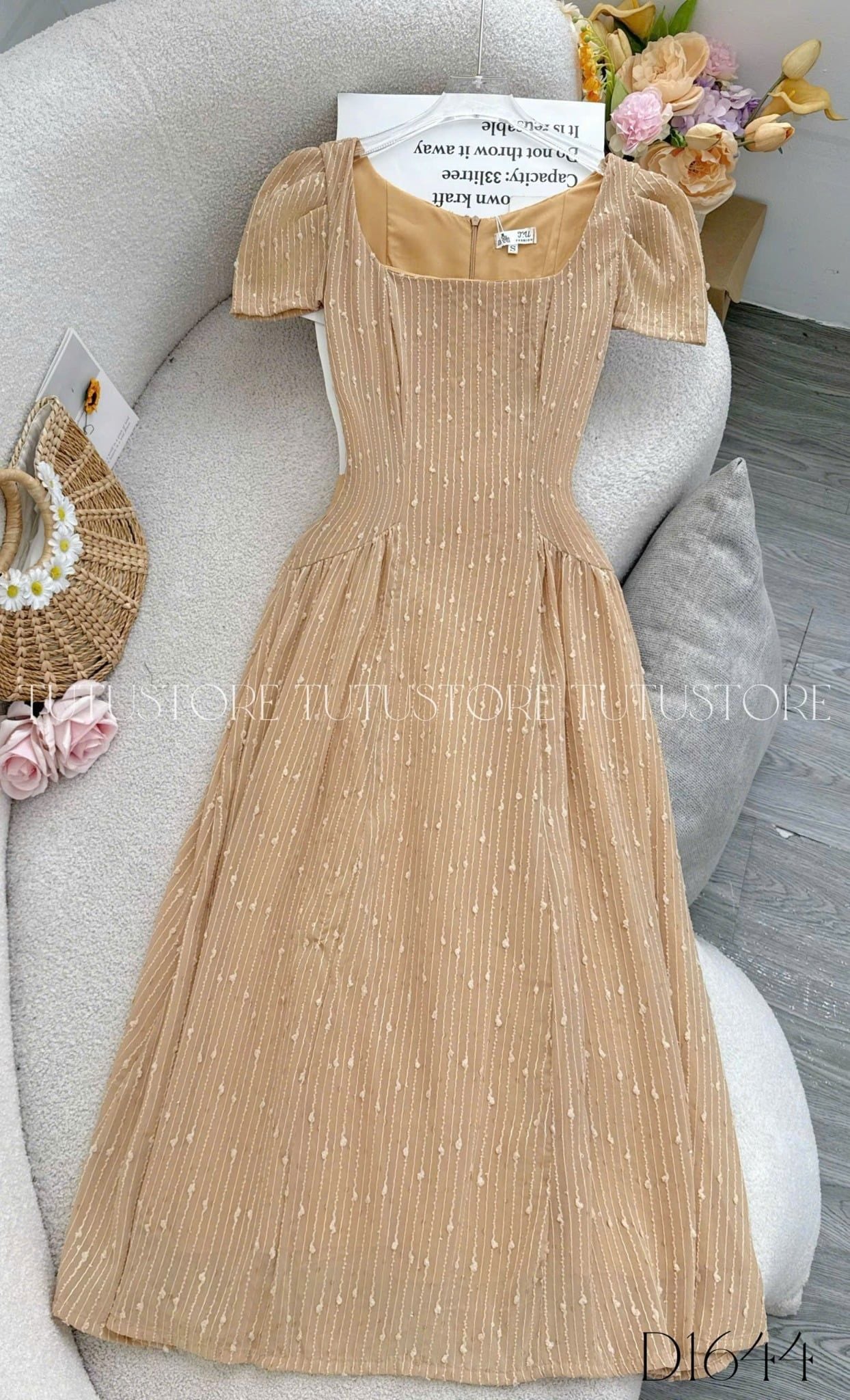 Đầm Thiết Kế Cổ Vuông Dáng Dài Đi Chơi TuTu Store Mã D1644