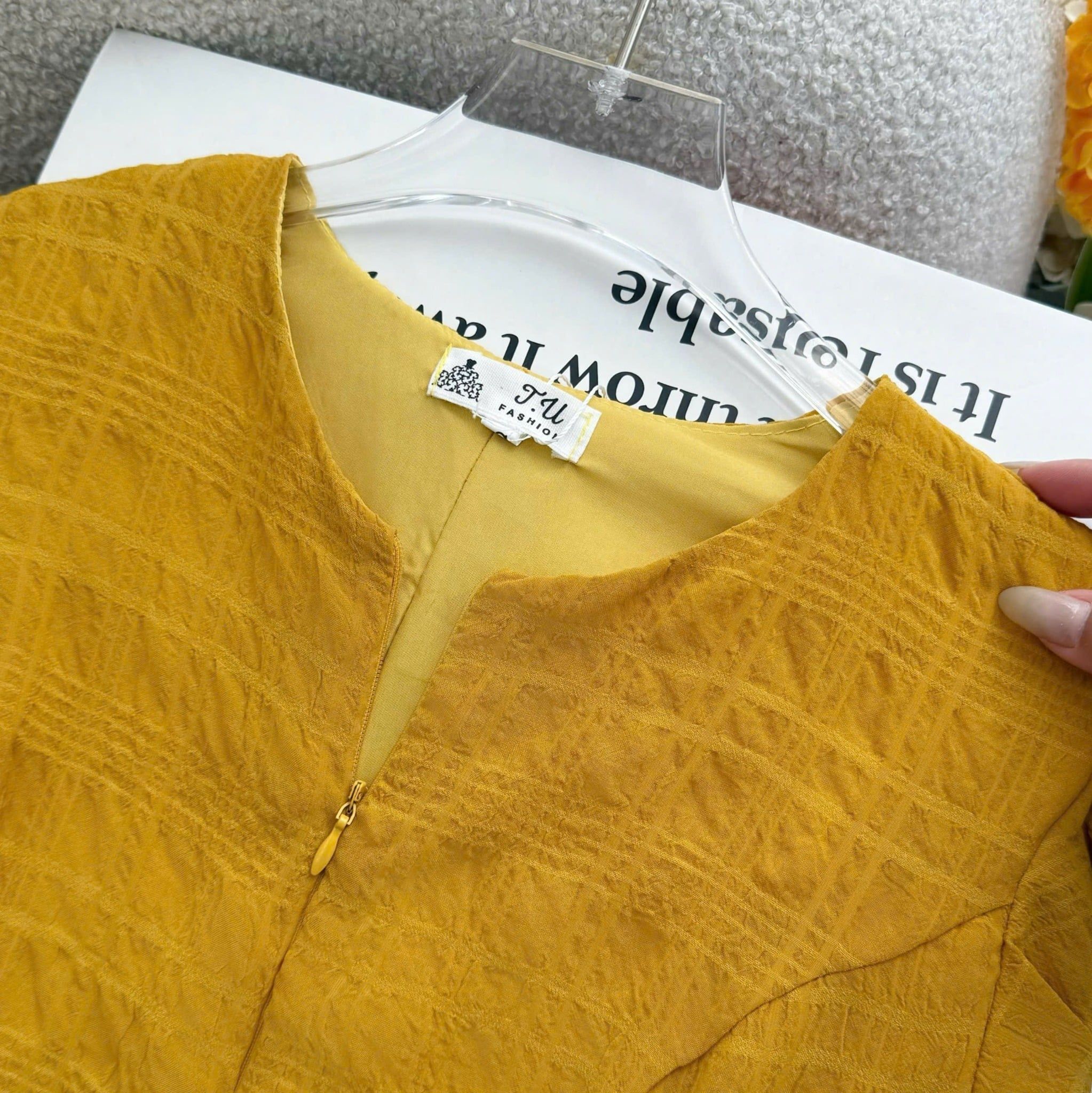 Đầm Thiết Kế Cổ V Dáng Xòe Đi Chơi TuTu Store Mã D1659