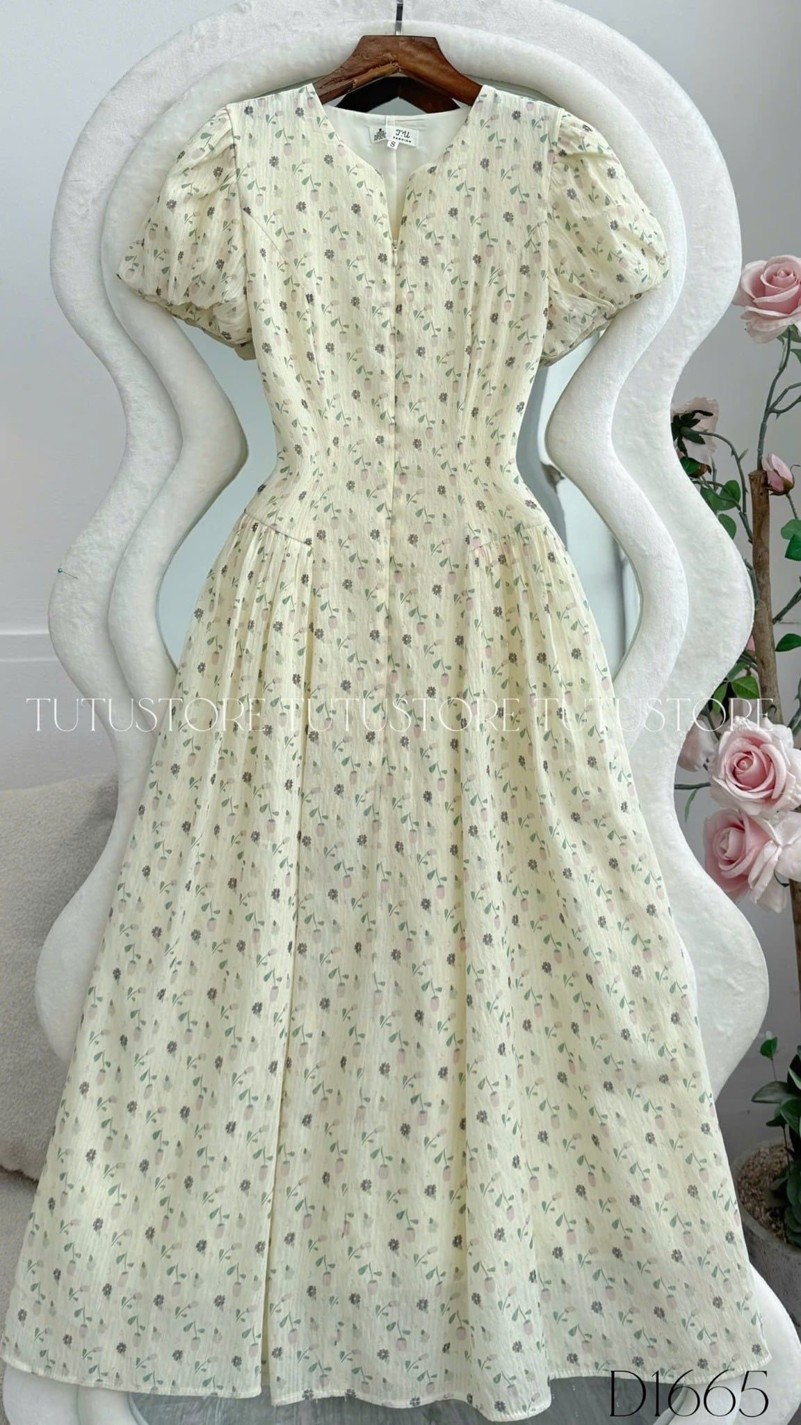 Đầm Thiết Kế Tay Bồng Dáng Xòe Hoa Nhí Đi Chơi TuTu Store Mã D1665