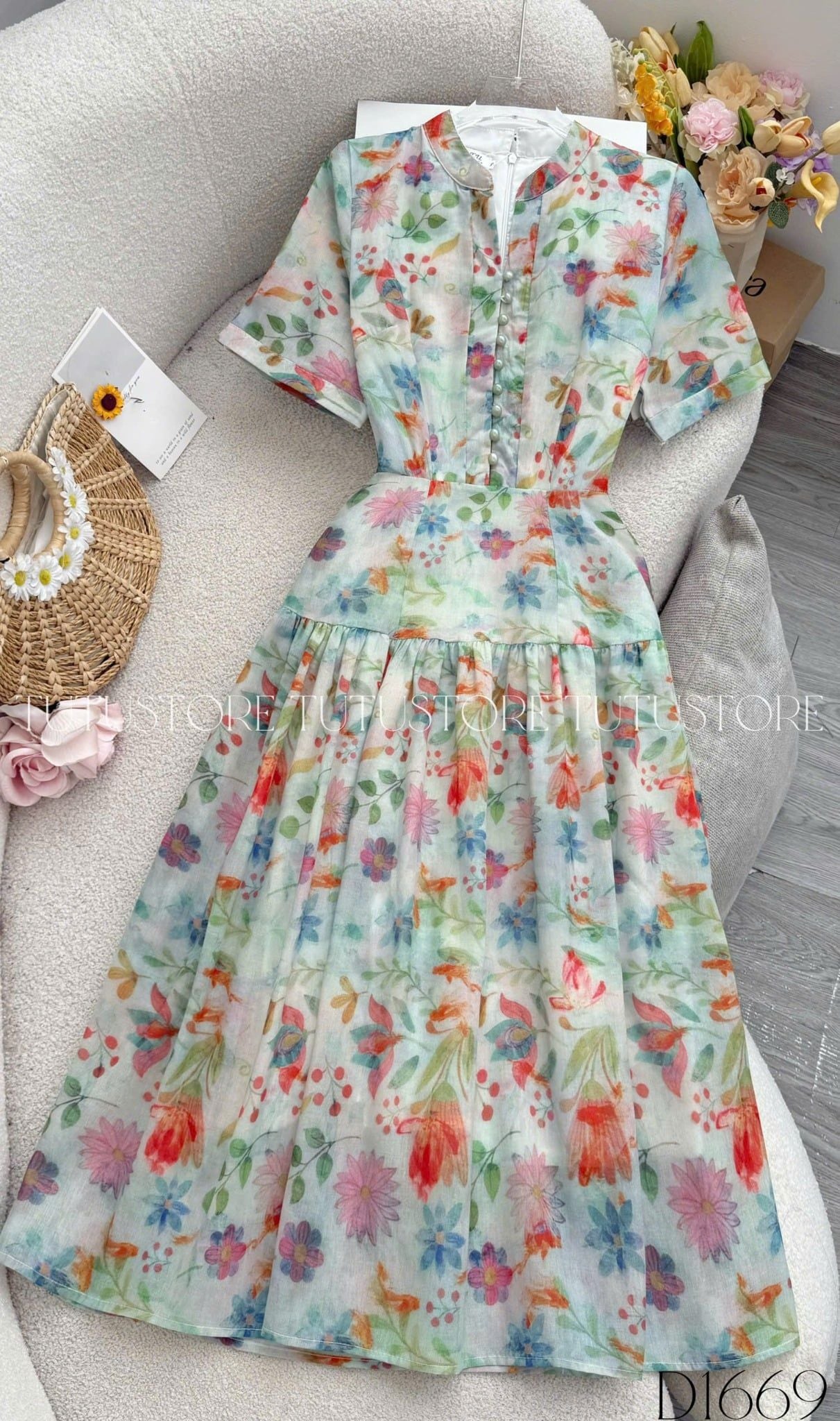 Đầm Thiết Kế Cổ V Dáng Xòe Đi Chơi TuTu Store Mã D1669