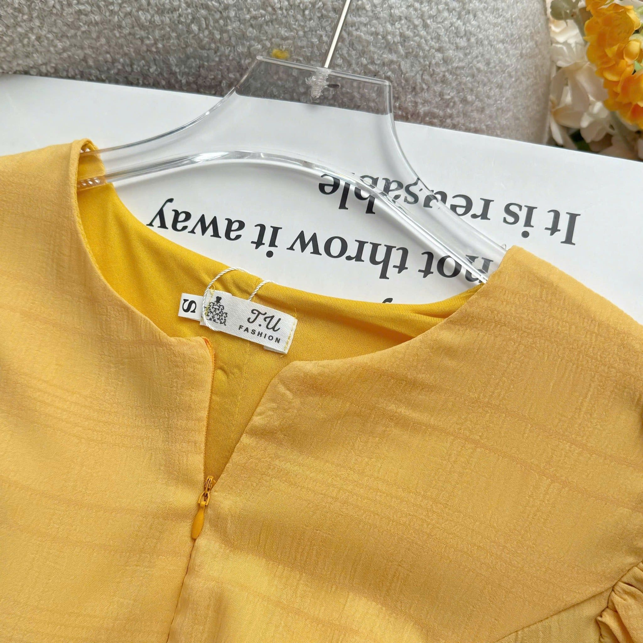 Đầm Thiết Kế Khóa Trước Tay Bồng Dáng Dài Đi Chơi TuTu Store Mã D1711