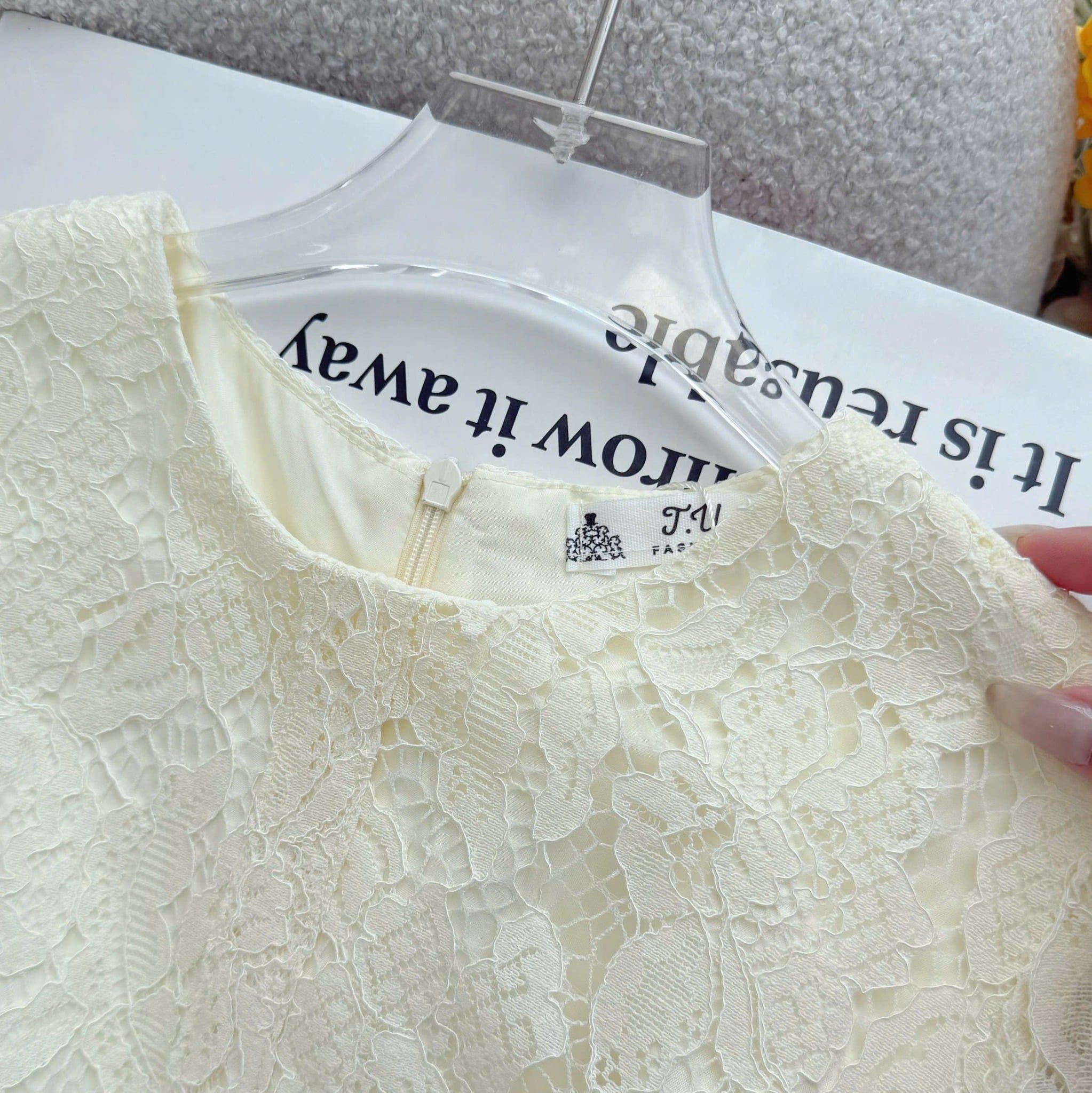 Đầm Ren Thiết Kế Dáng Dài Sang Trọng Đi Tiệc TuTu Store Mã D1687