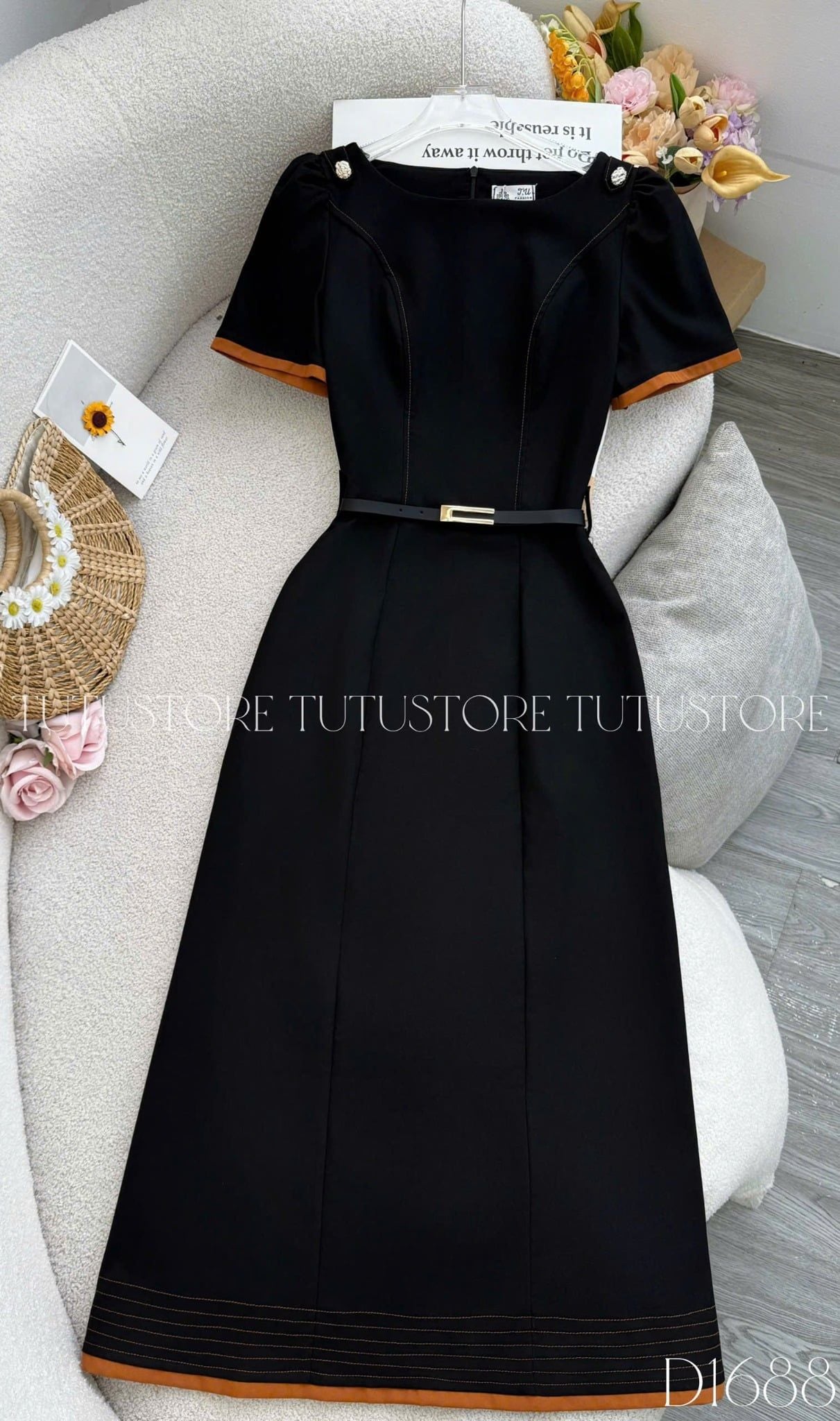 Đầm Thiết Kế Cổ Thuyền Phối Viền Màu Dáng Chữ A Thanh Lịch Công Sở TuTu Store Mã D1688