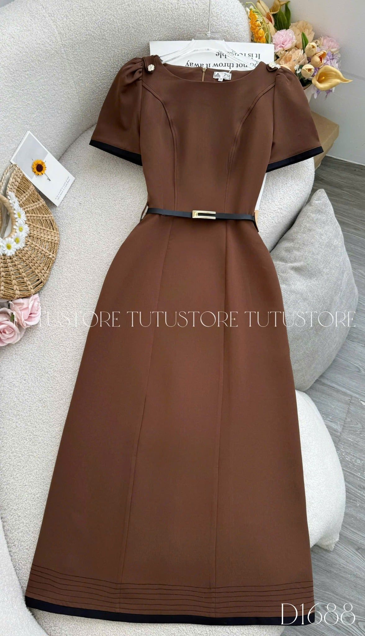 Đầm Thiết Kế Cổ Thuyền Phối Viền Màu Dáng Chữ A Thanh Lịch Công Sở TuTu Store Mã D1688
