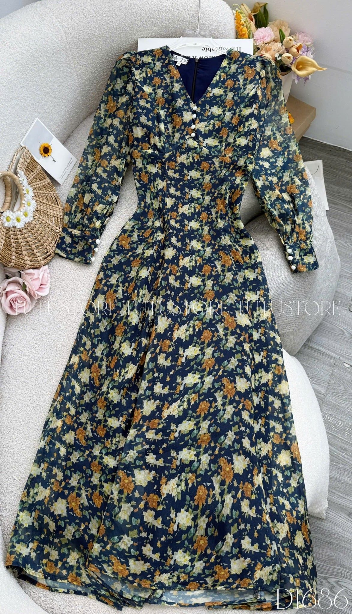 Đầm Voan Thiết Kế Cổ V Tay Dài Dáng Xòe TuTu Store Mã D1686
