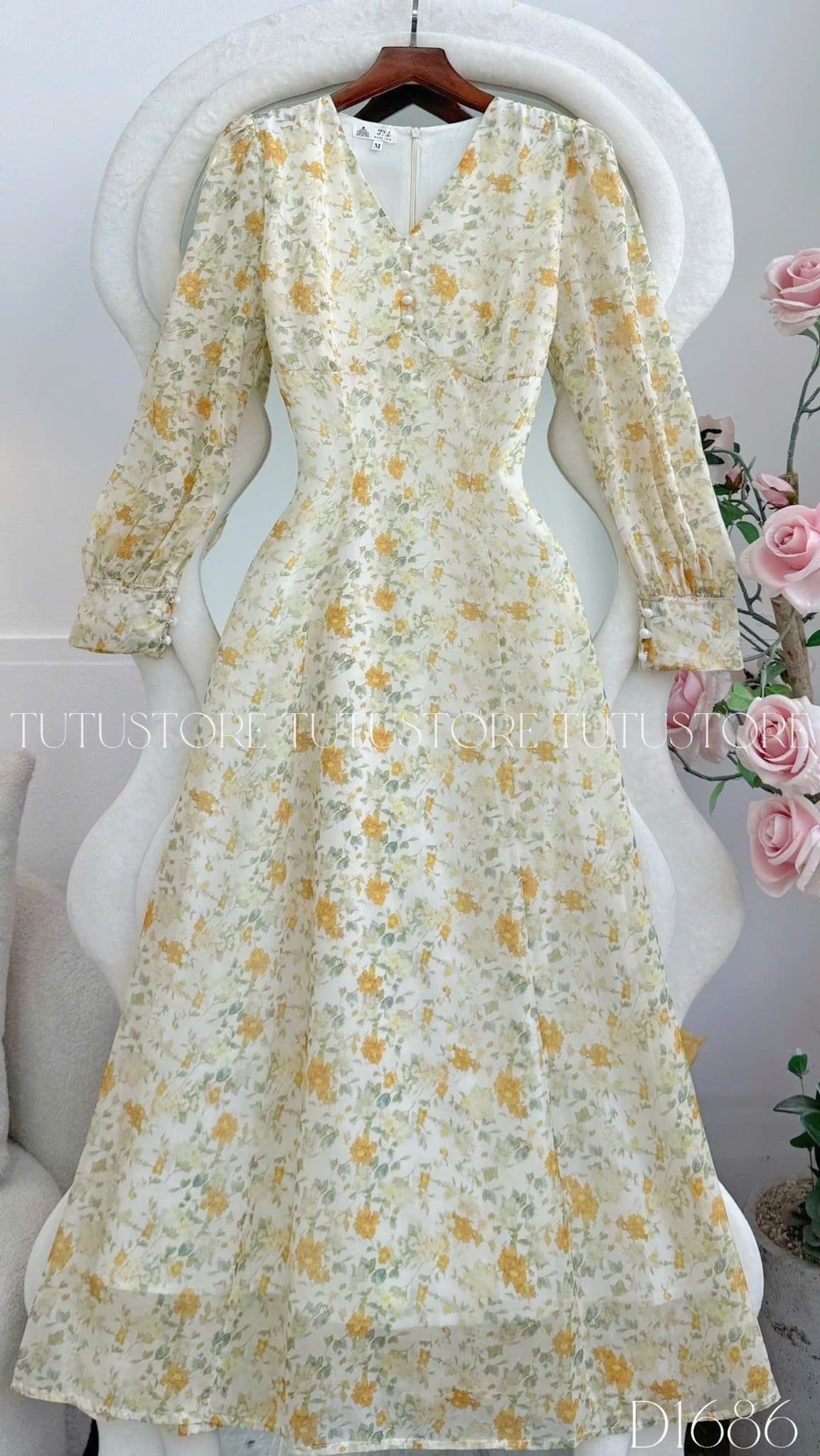 Đầm Voan Thiết Kế Cổ V Tay Dài Dáng Xòe TuTu Store Mã D1686