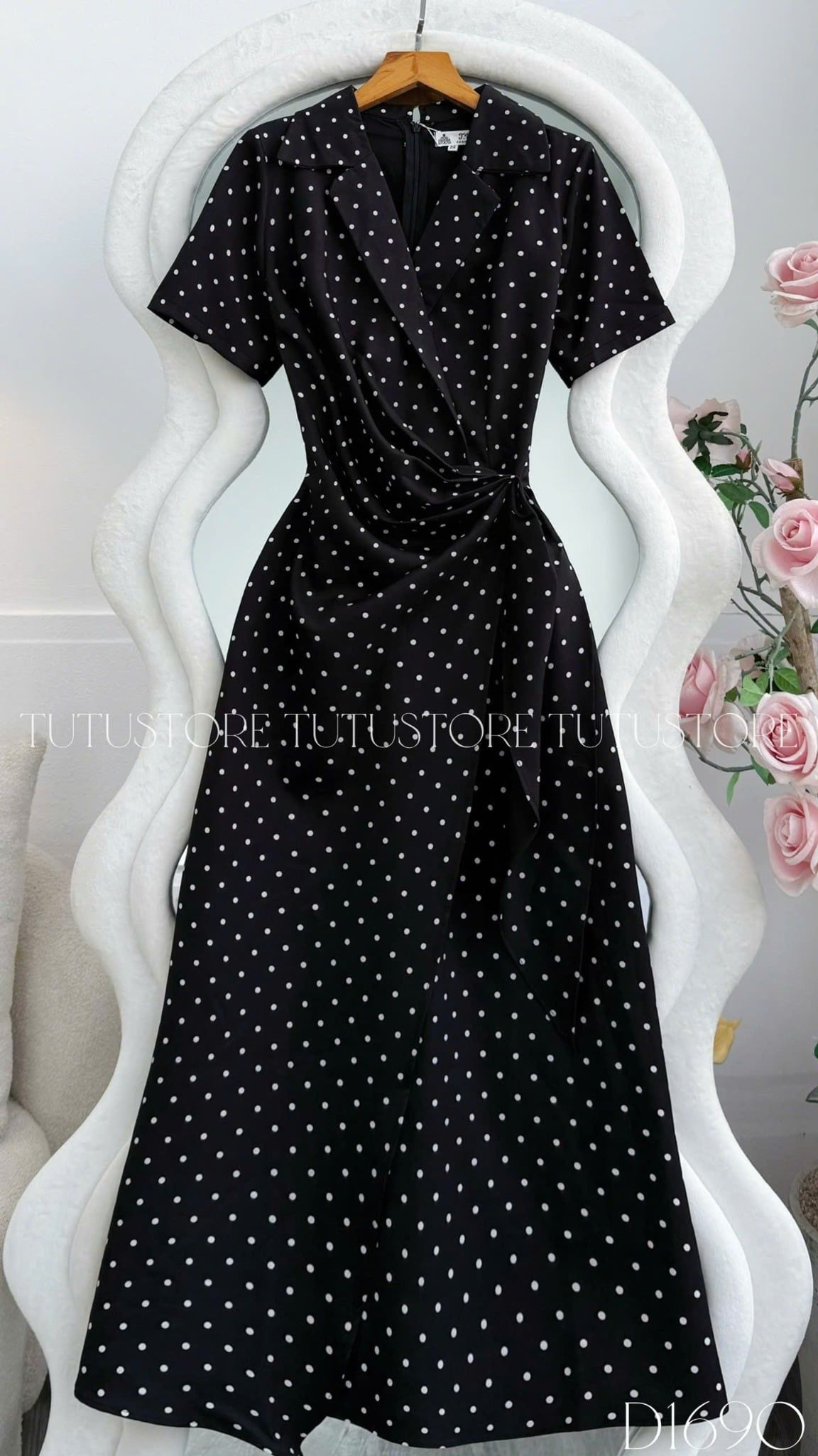 Đầm Thiết Kế Vạt Chéo Cổ V Chấm Bi Dáng Dài Đi Chơi TuTu Store Mã D1690