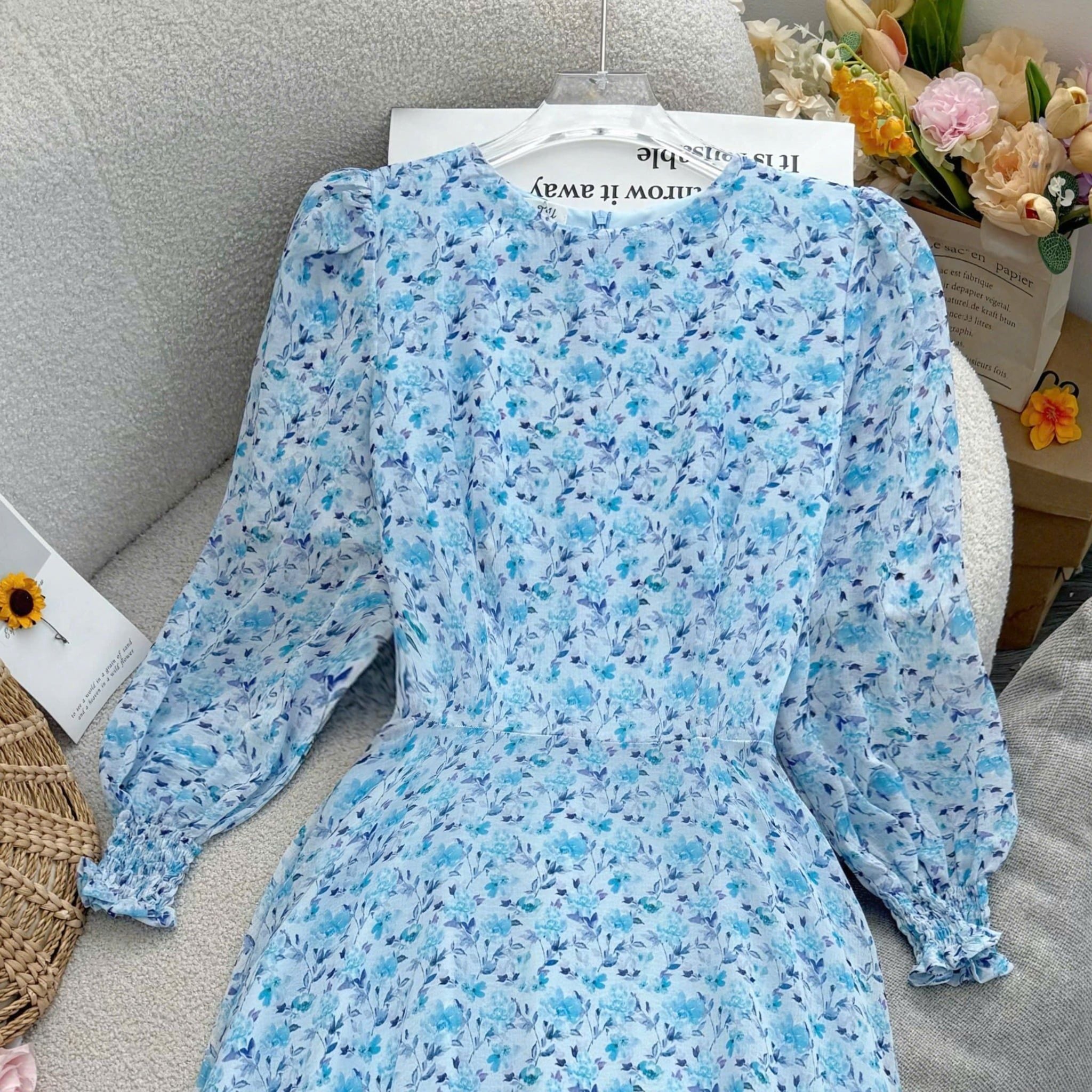 Đầm Thiết Kế Tay Dài Dáng Xòe Hoa Nhí Nhẹ Nhàng Đi Chơi TuTu Store Mã D1699