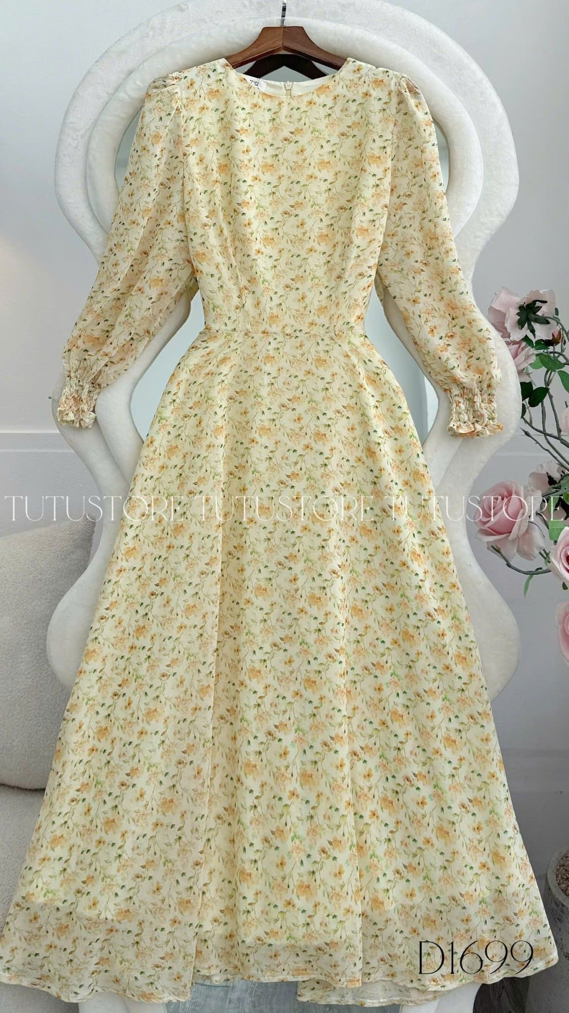 Đầm Thiết Kế Tay Dài Dáng Xòe Hoa Nhí Nhẹ Nhàng Đi Chơi TuTu Store Mã D1699