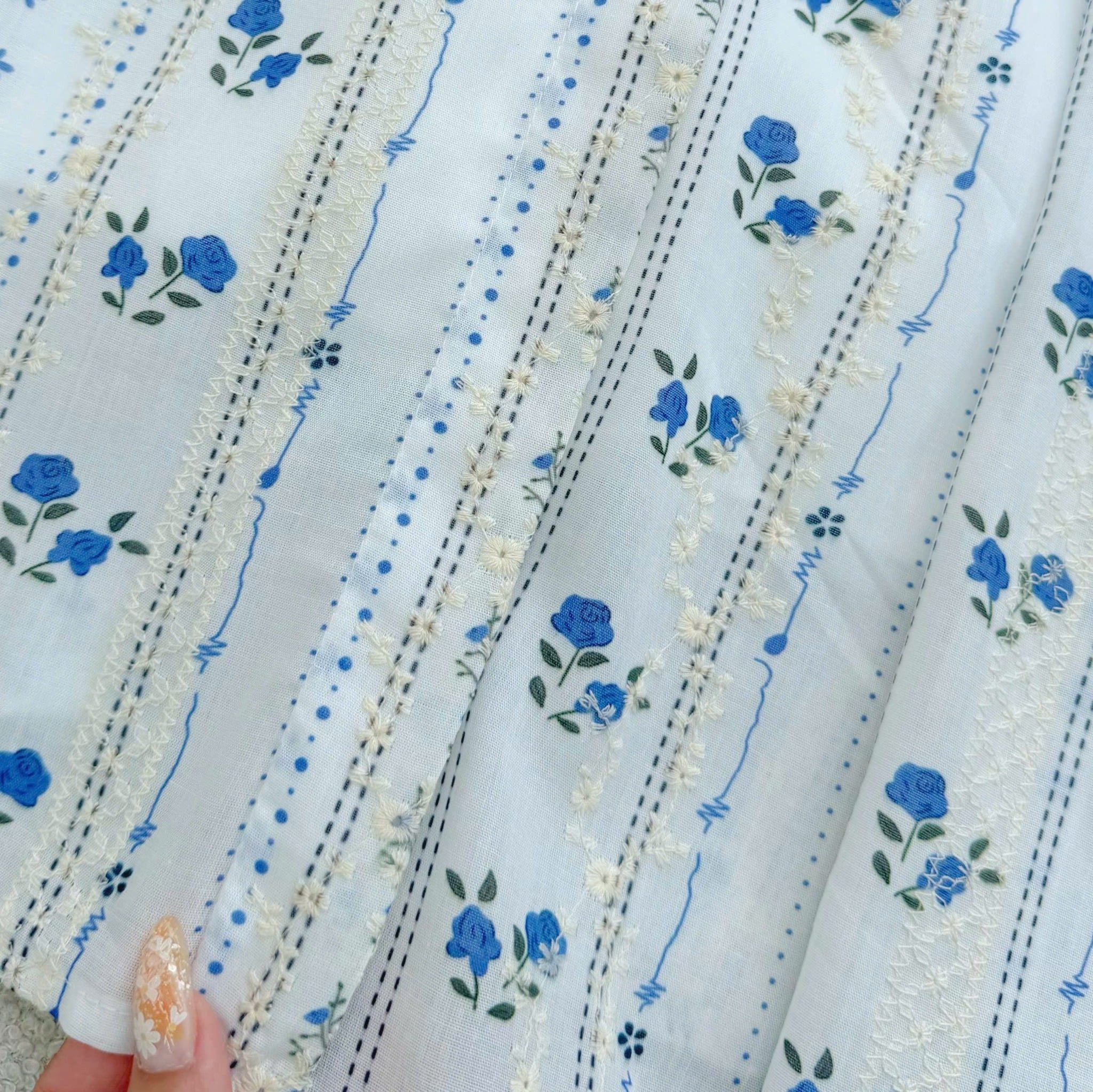 Đầm Thiết Kế Kiểu Cổ Sơ Mi Dáng Xòe Công Sở TuTu Store Mã D1696