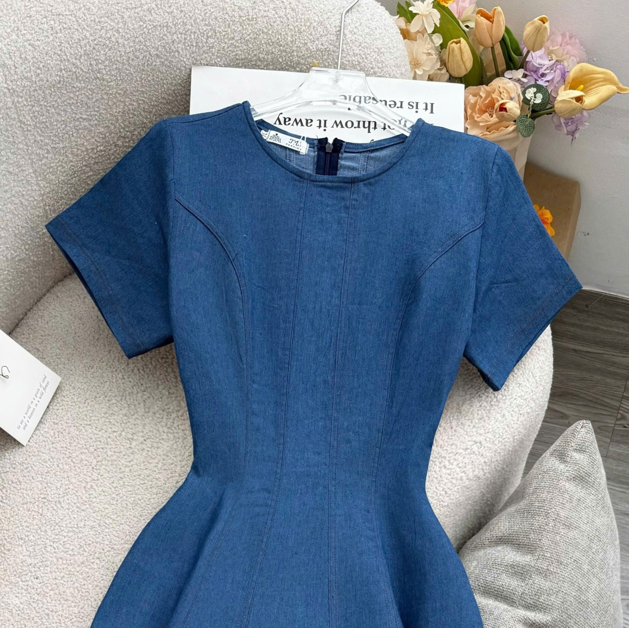 Đầm Jean Thiết Kế Cổ Tròn Dáng Xòe Đi Chơi TuTu Store Mã D1712
