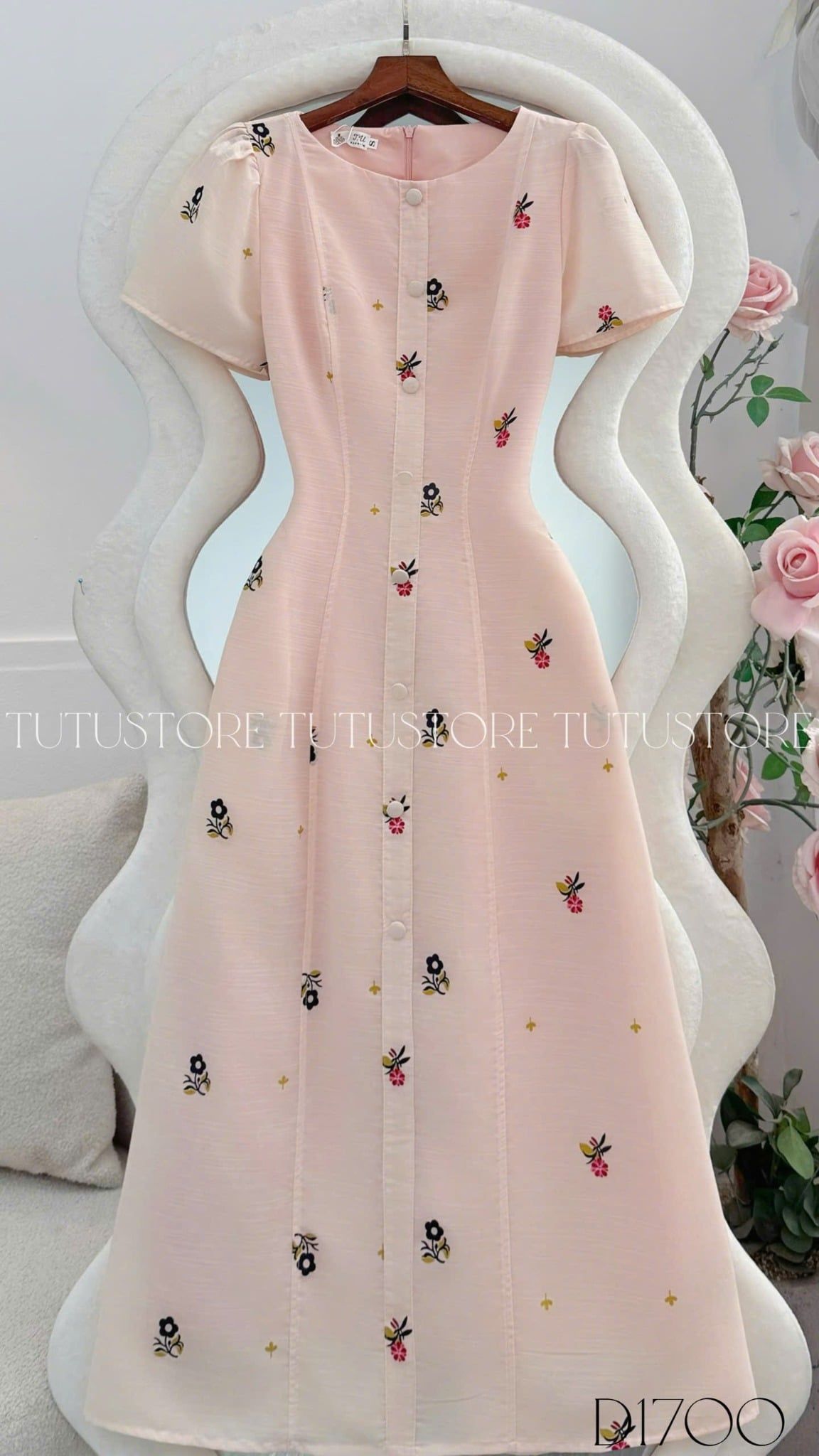 Đầm Thiết Kế Cổ Tròn Dáng Xòe Nhẹ Nhàng Đi Chơi TuTu Store Mã D1700