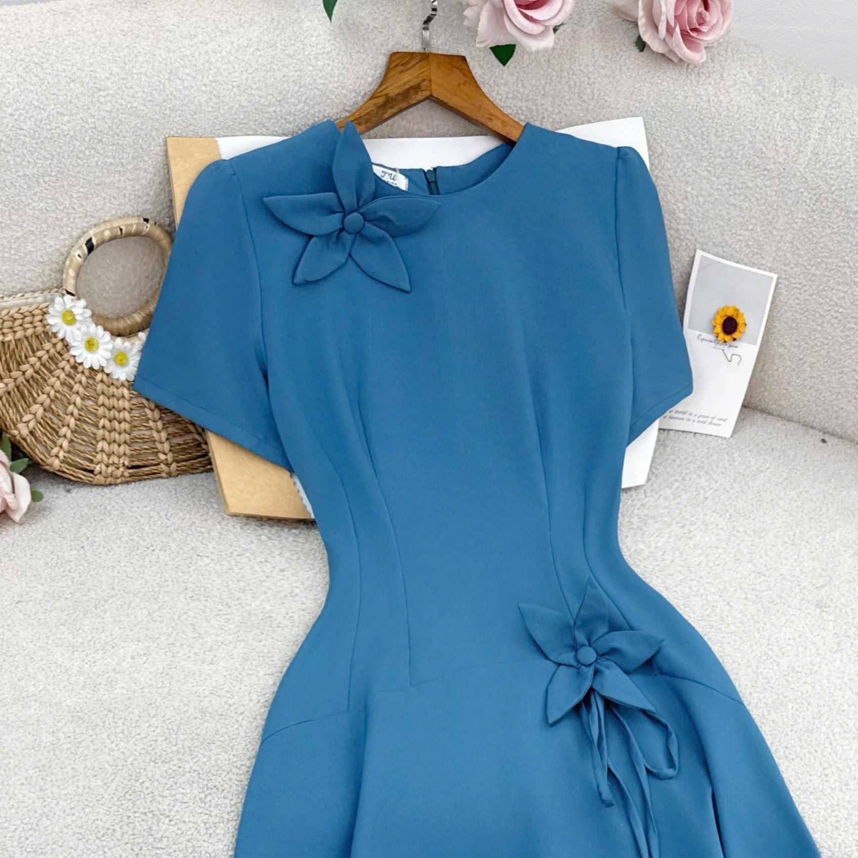 Đầm Thiết Kế Dáng Dài Đính Hoa Đi Tiệc TuTu Store Mã D1693