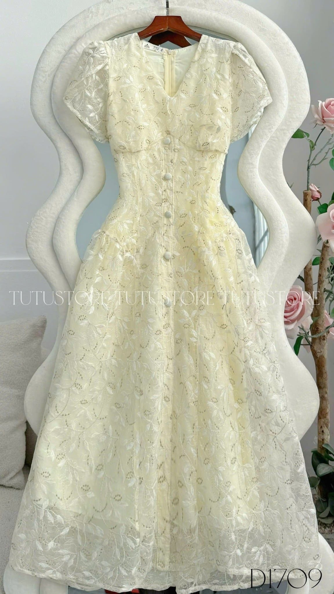 Đầm Thiết Kế Cổ V Dáng Xòe Đi Tiệc TuTu Store Mã D1709