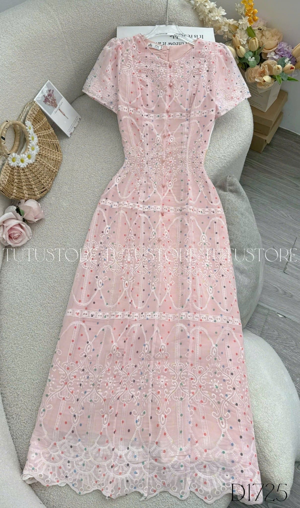 Đầm Thiết Kế Dáng A Chấm Bi Nhẹ Nhàng Đi Chơi TuTu Store Mã D1725