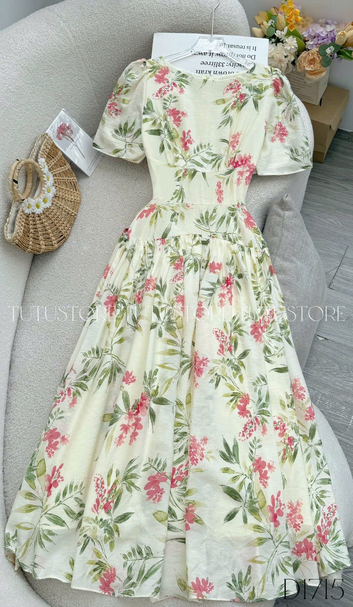 Đầm Thiết Kế Cổ Tròn Dáng Xòe Đi Chơi TuTu Store Mã D1715