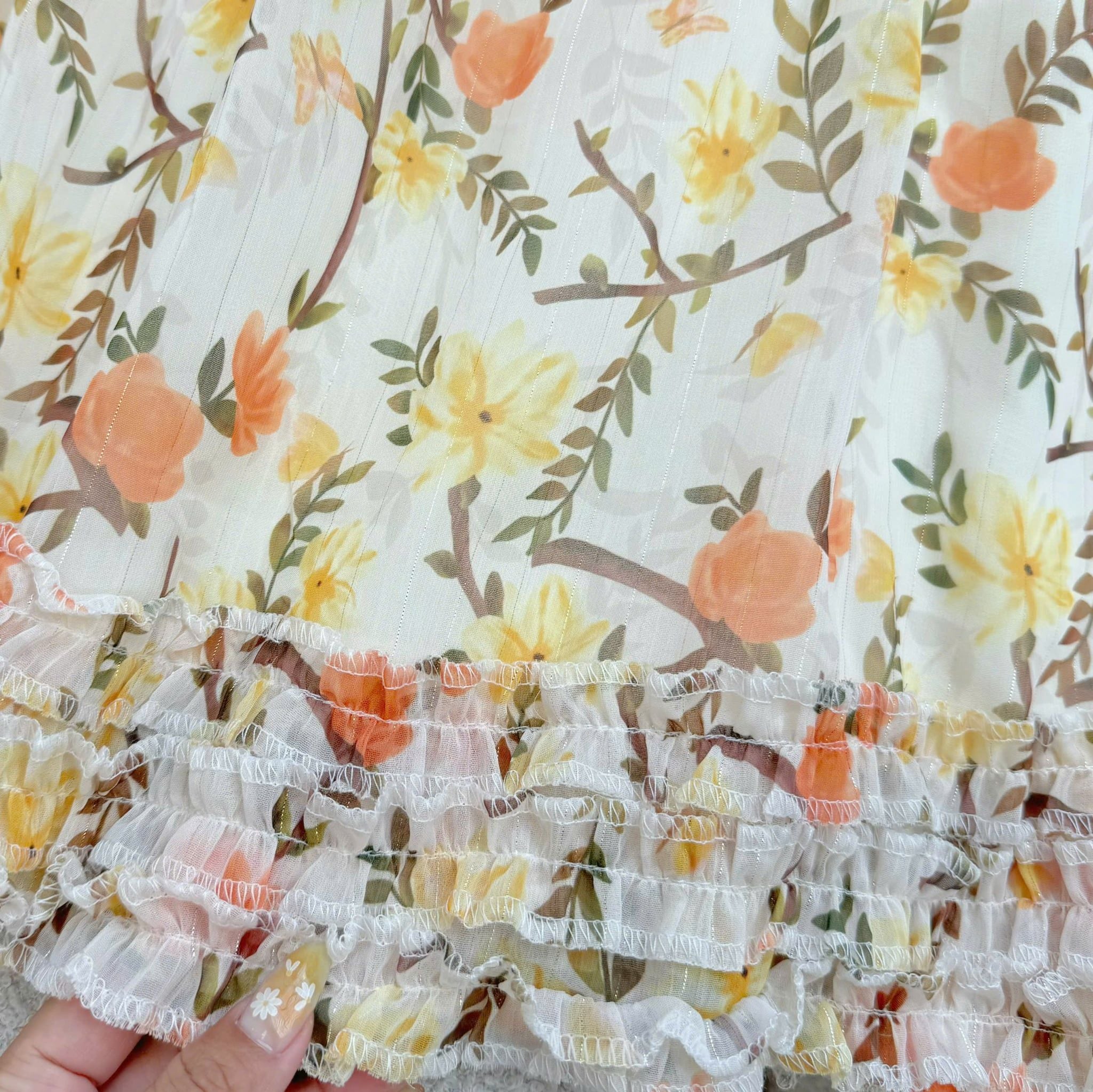 Đầm Thiết Kế Cổ V Bèo Tay Dài Tiểu Thư Đi Chơi TuTu Store Mã D1747