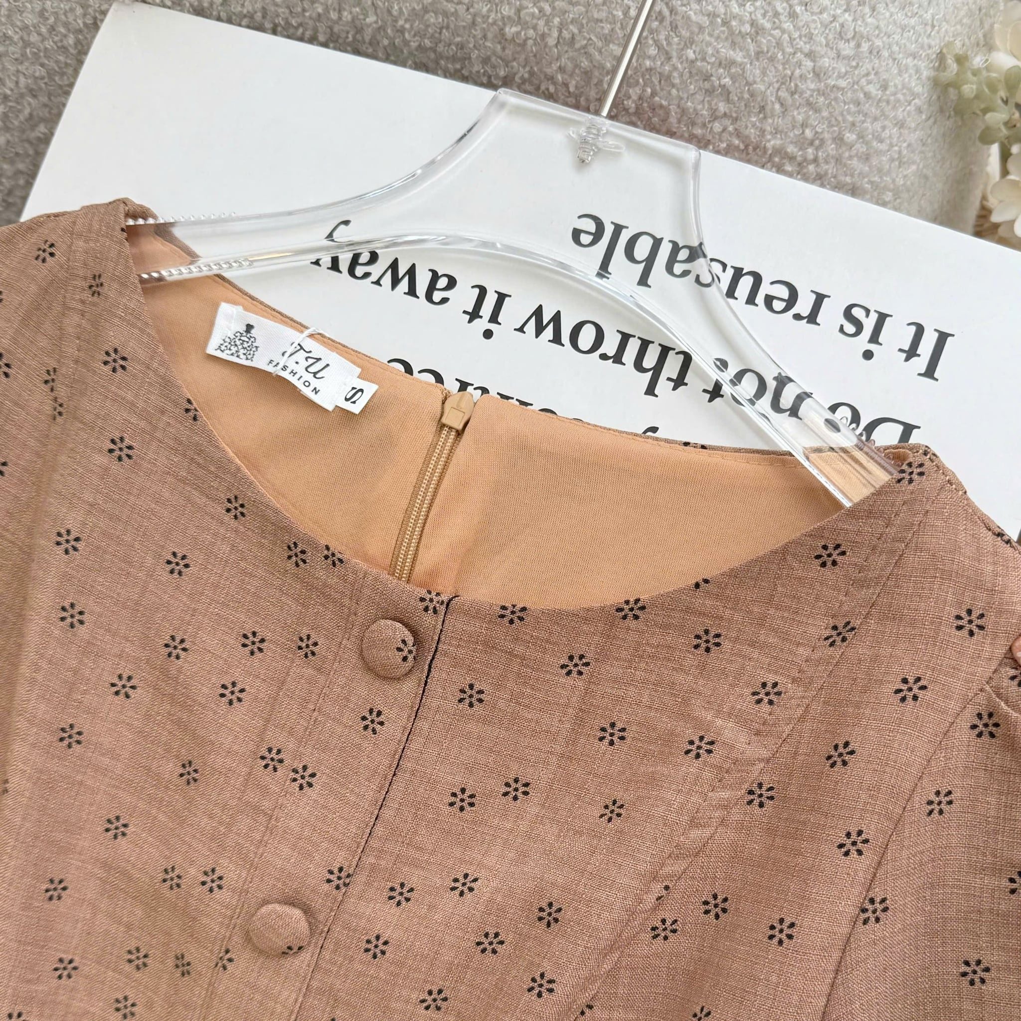 Đầm Hoa Nhí Thiết Kế Form A Nút Kiểu Đi Chơi TuTu Store Mã D1750