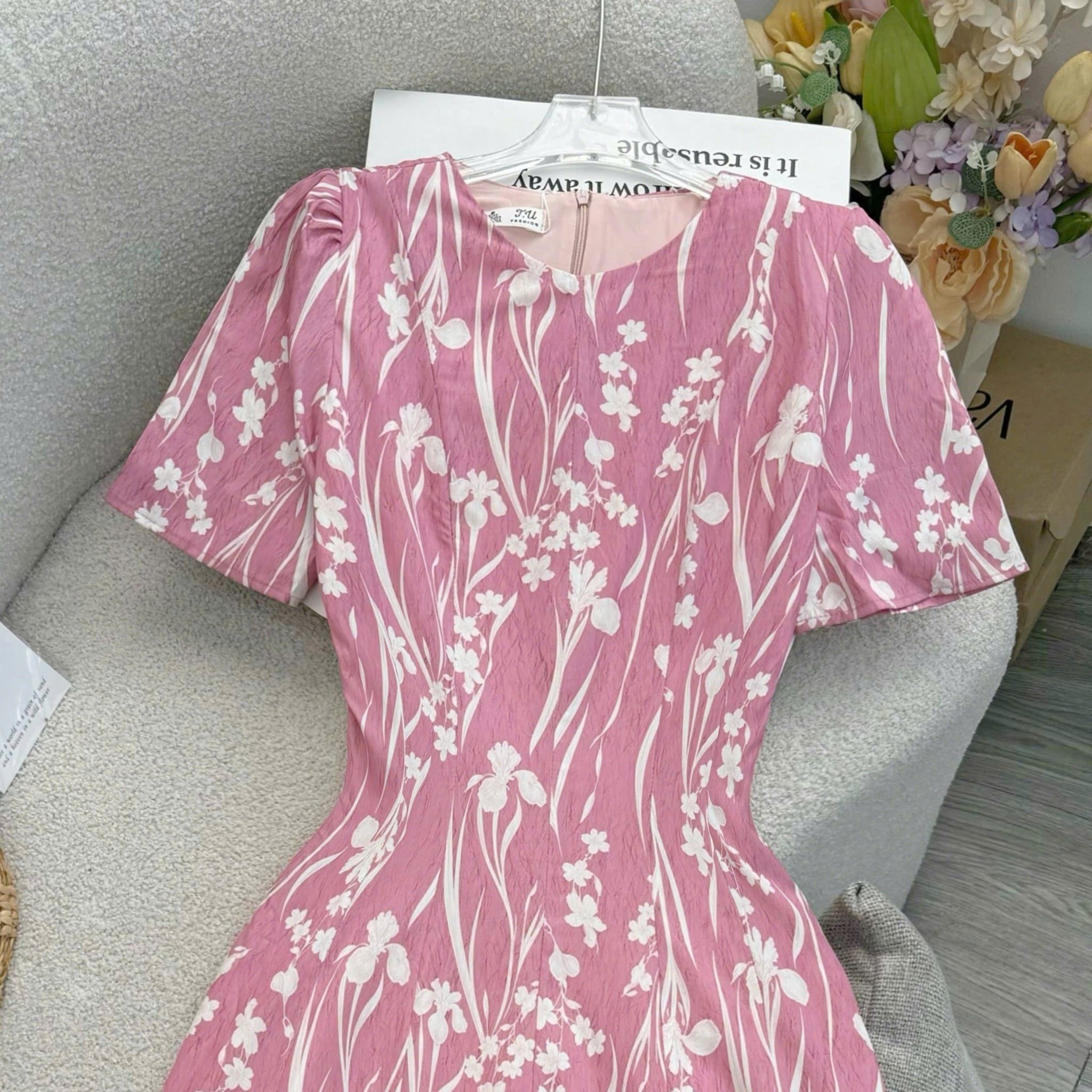 Đầm Thiết Kế Cổ Tròn Dáng Xòe Nhẹ Nhàng Đi Chơi TuTu Store Mã D1766