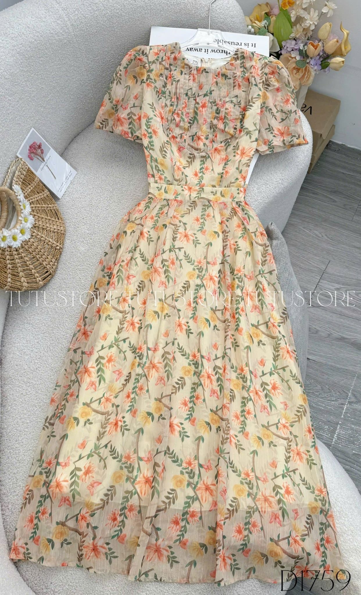 Đầm Hoa Thiết Kế Xếp Ly Trước Ngực Dáng Xòe Đi Chơi TuTu Store Mã D1759