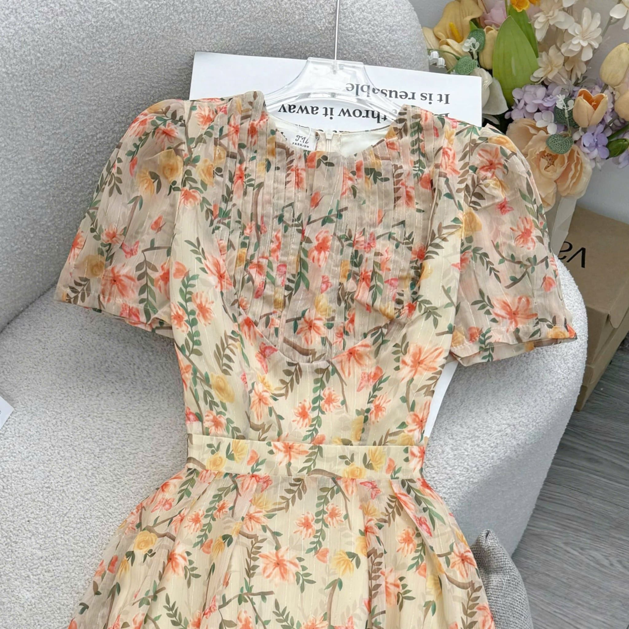 Đầm Hoa Thiết Kế Xếp Ly Trước Ngực Dáng Xòe Đi Chơi TuTu Store Mã D1759