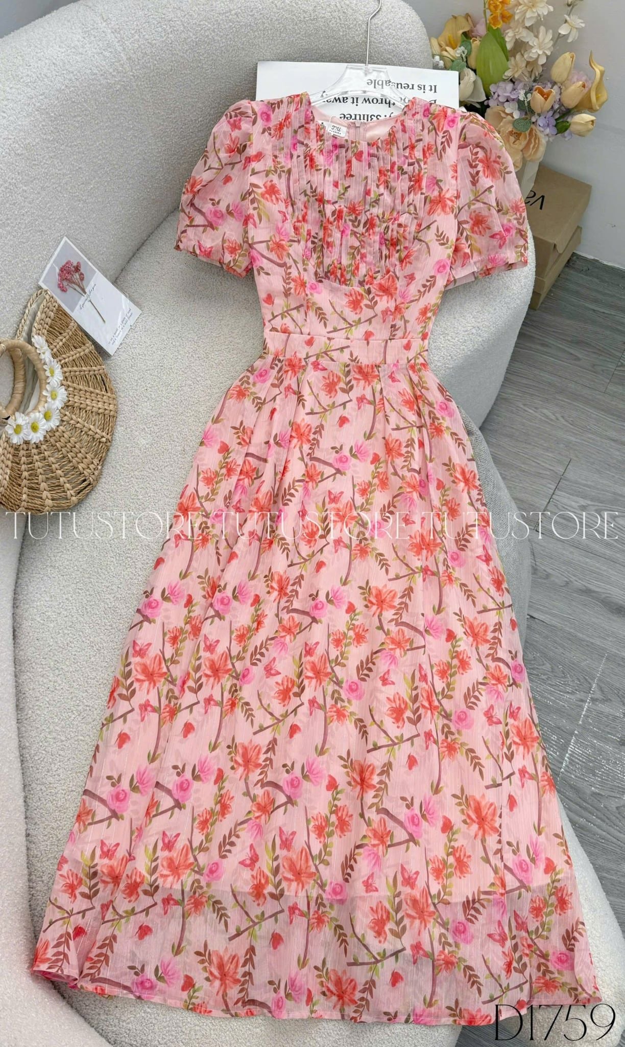 Đầm Hoa Thiết Kế Xếp Ly Trước Ngực Dáng Xòe Đi Chơi TuTu Store Mã D1759