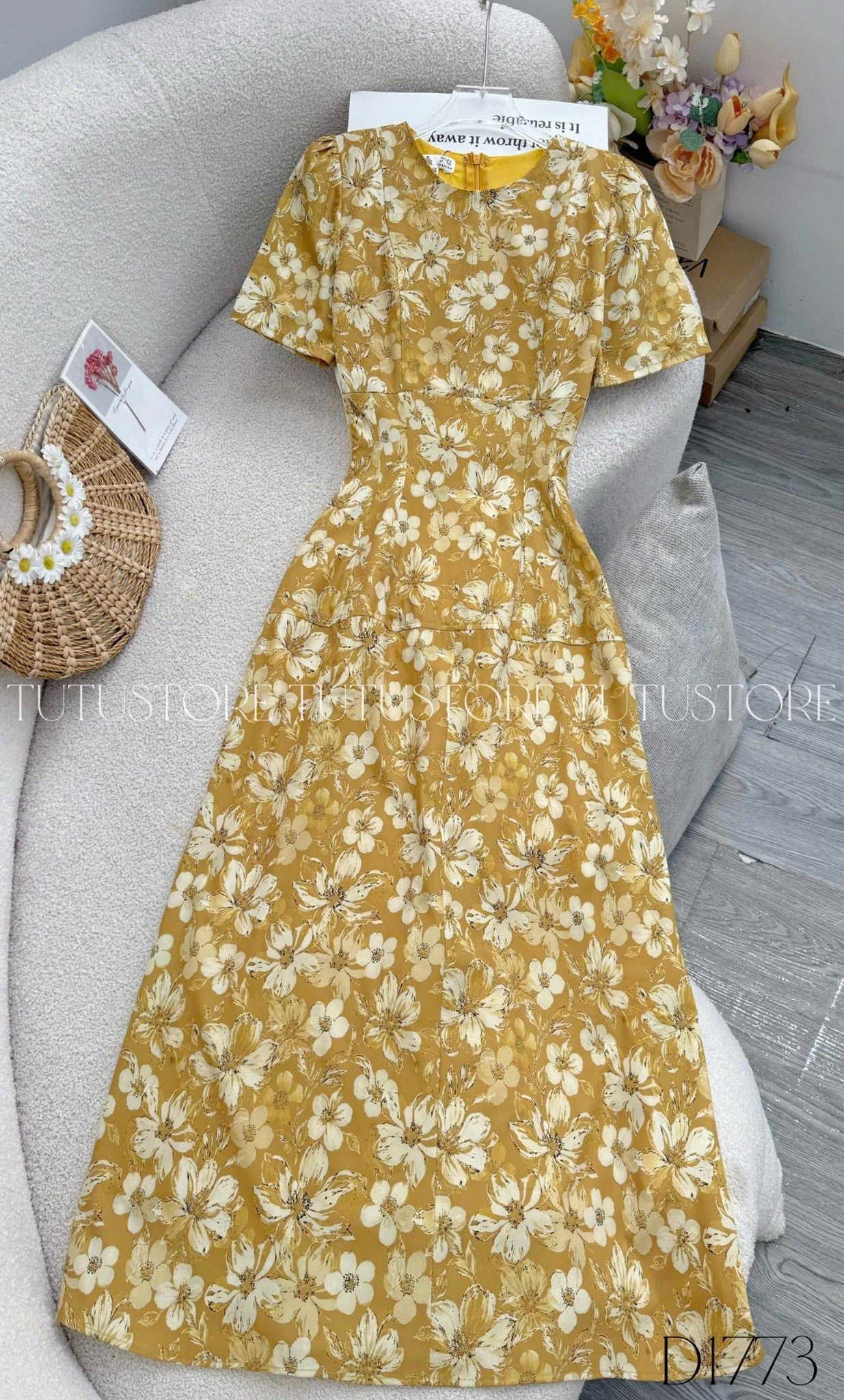 Đầm Thiết Kế Dáng Chữ A Dài Nhẹ Nhàng Đi Chơi TuTu Store Mã D1773