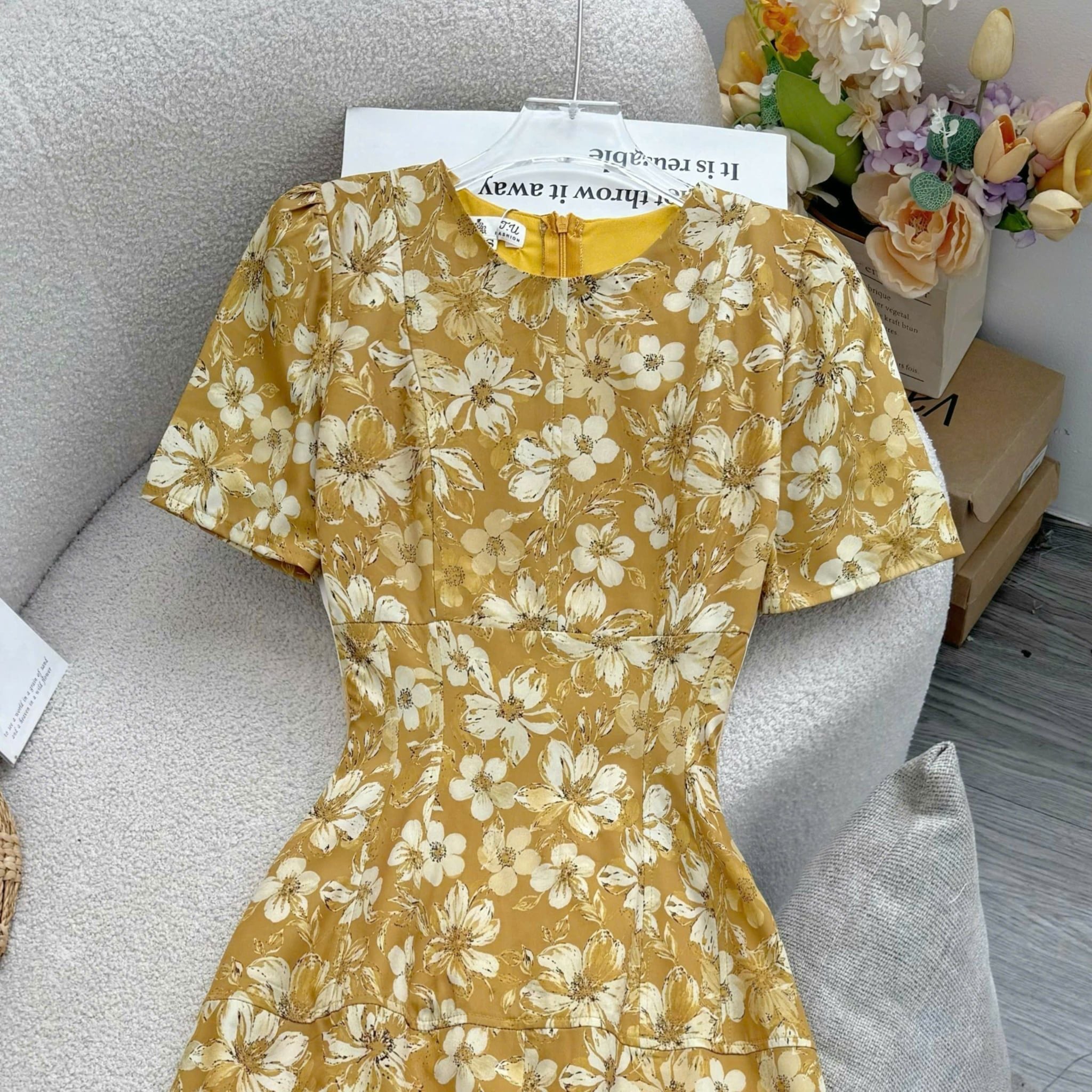 Đầm Thiết Kế Dáng Chữ A Dài Nhẹ Nhàng Đi Chơi TuTu Store Mã D1773