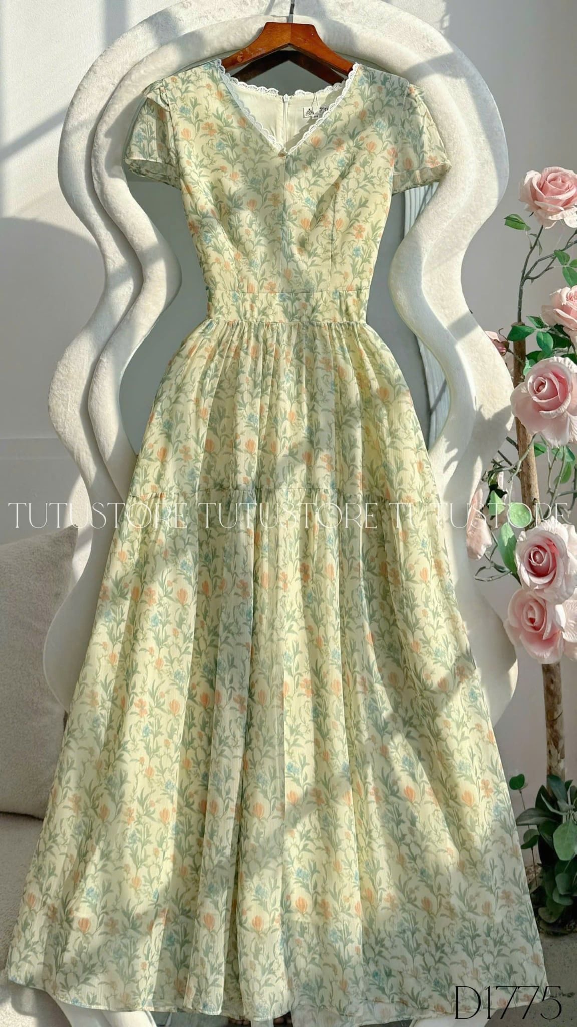 Đầm Hoa Thiết Kế Cổ V Dáng Xòe Đi Chơi TuTu Store Mã D1775