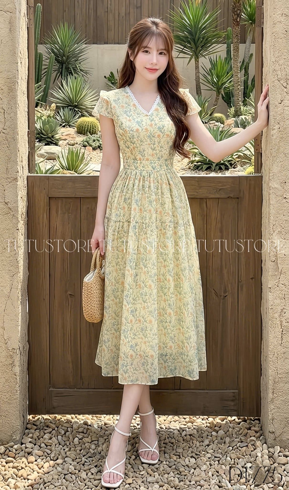 Đầm Hoa Thiết Kế Cổ V Dáng Xòe Đi Chơi TuTu Store Mã D1775