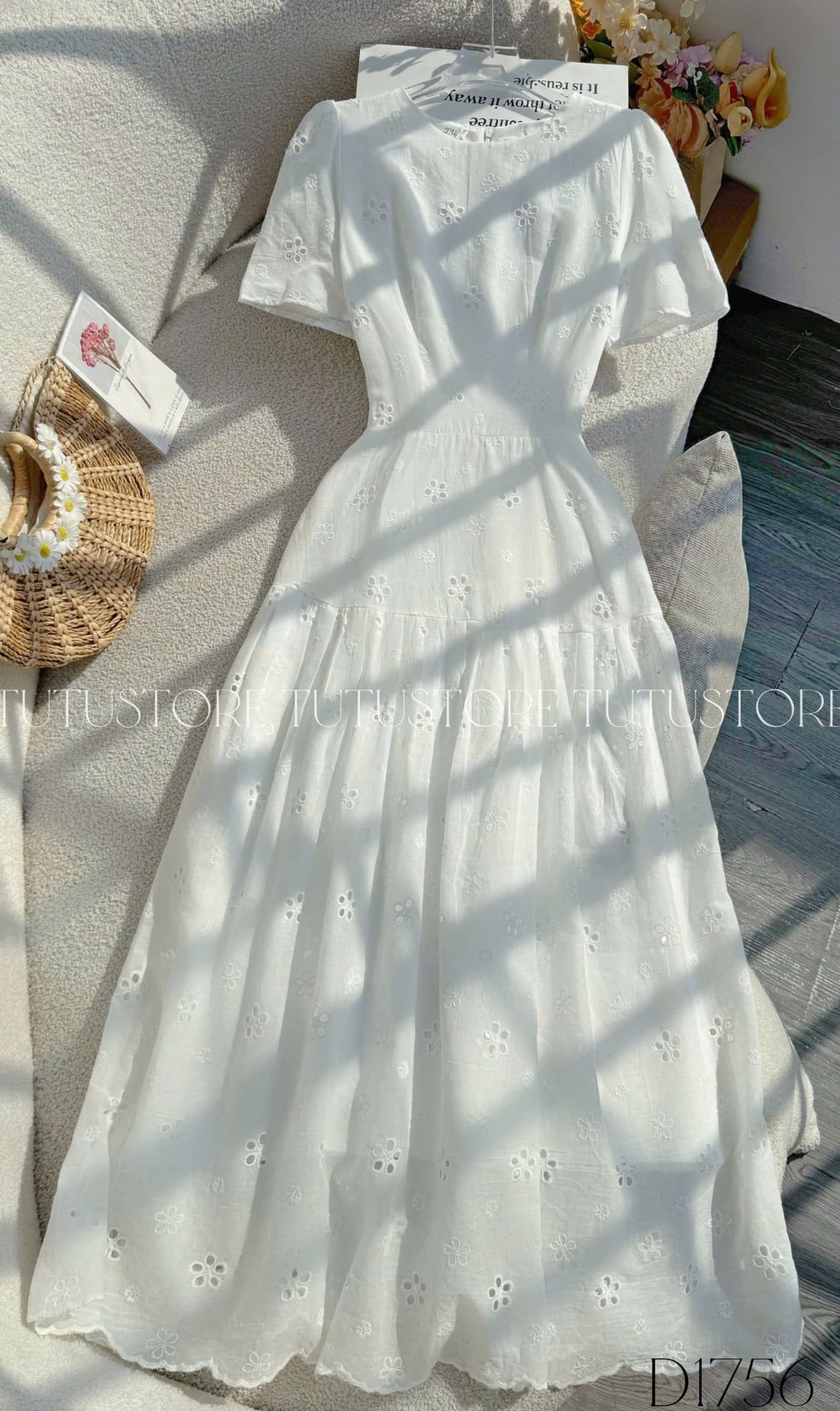 Đầm Thiết Kế Cổ Tròn Dáng Xòe Đi Chơi TuTu Store Mã D1756